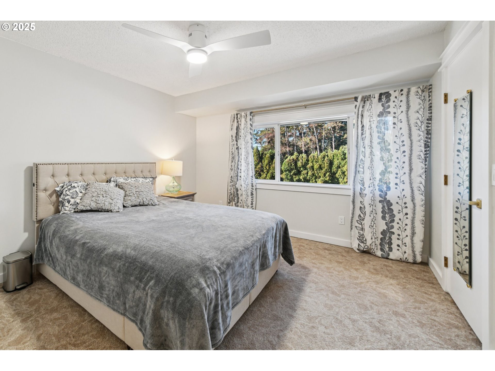 Photo #10: 592899926 Listing: Photo #10