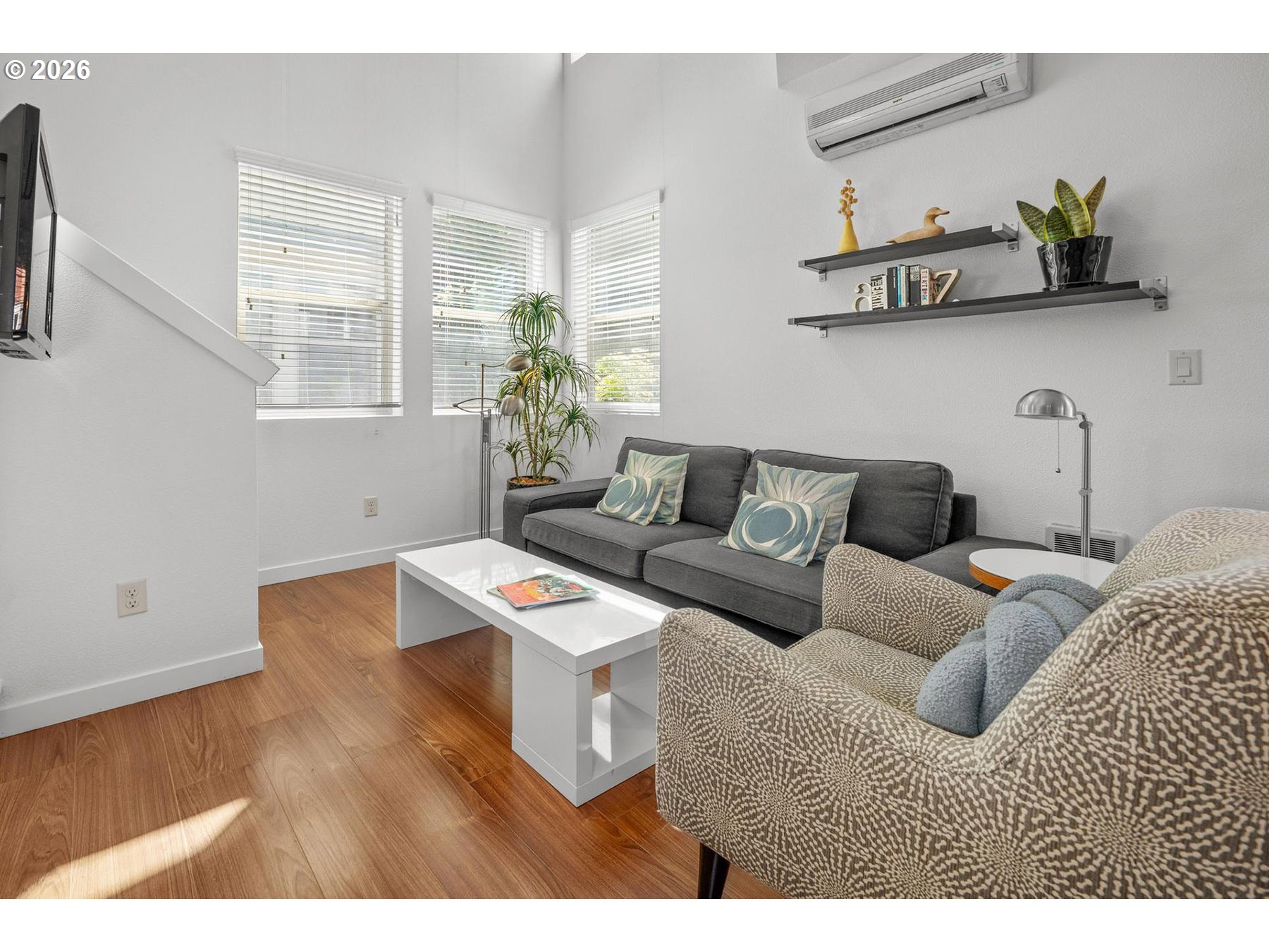 Photo #5: 592954354 Listing: Photo #5