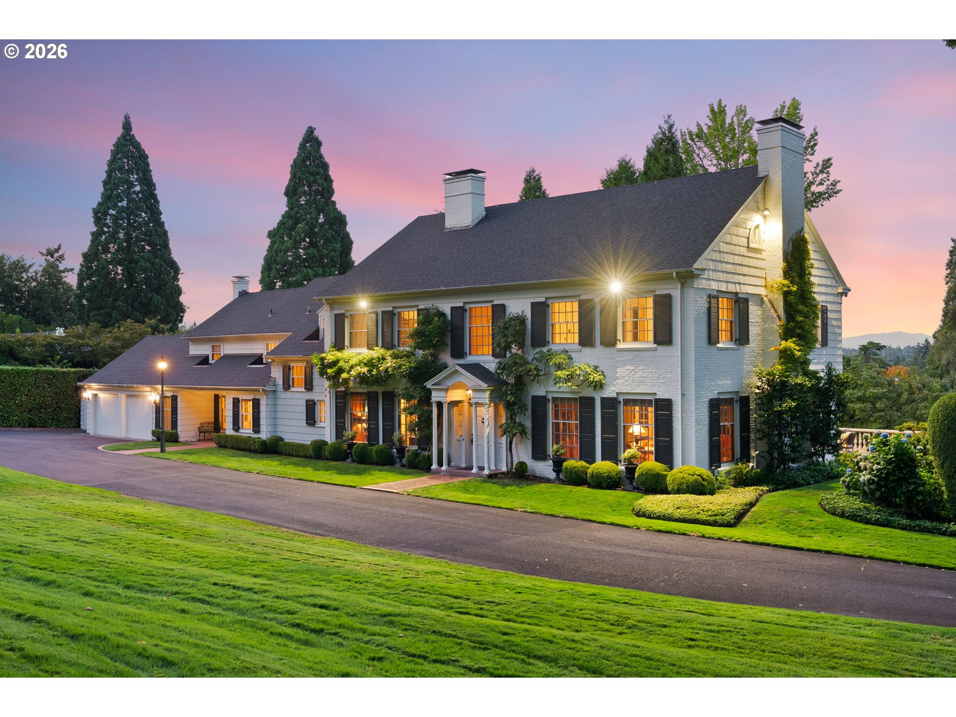 2393 S MILITARY RD, Portland OR 97219