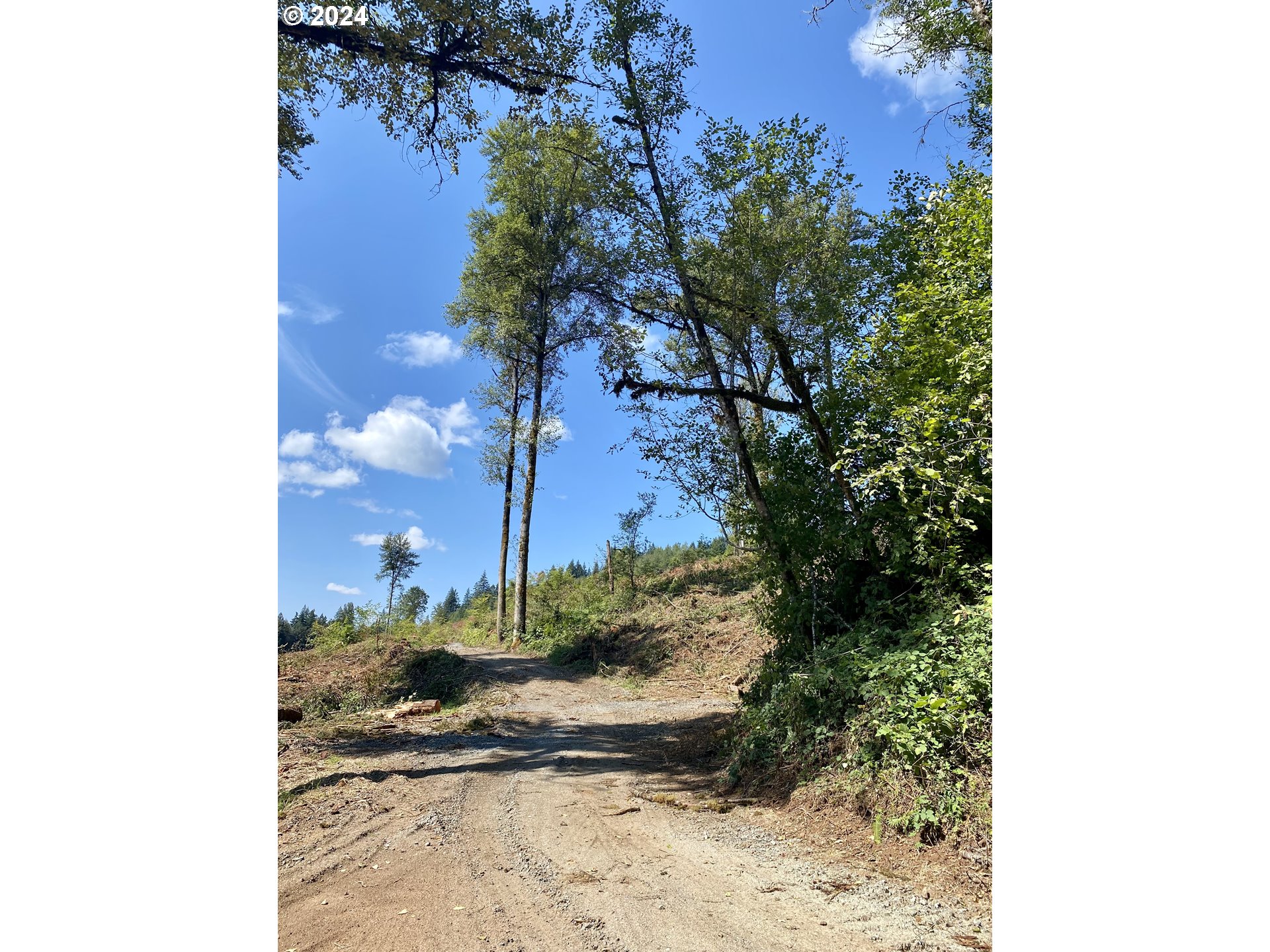 S Hult RD, Beavercreek, OR, 97004