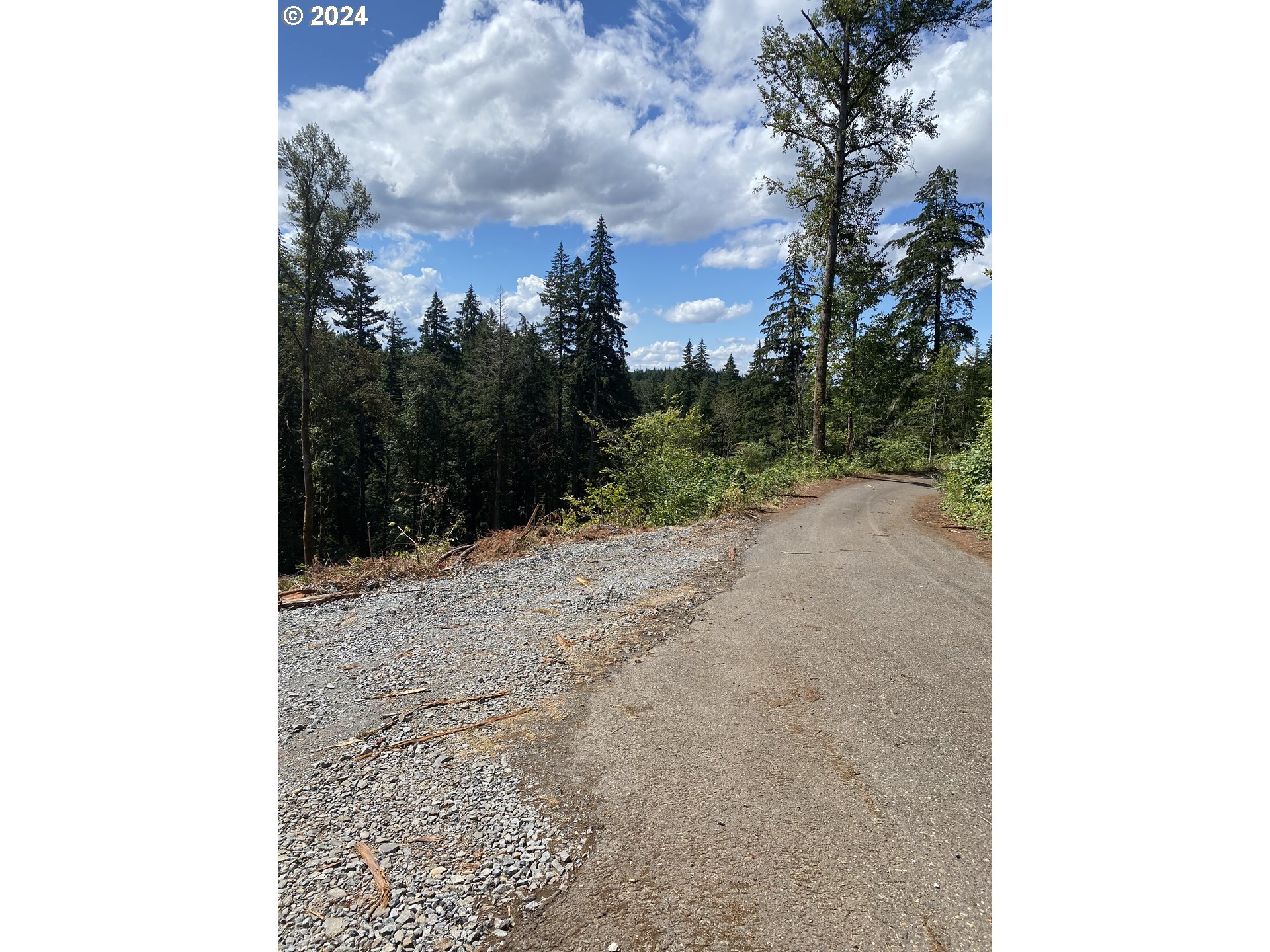 S Hult RD, Beavercreek, OR, 97004