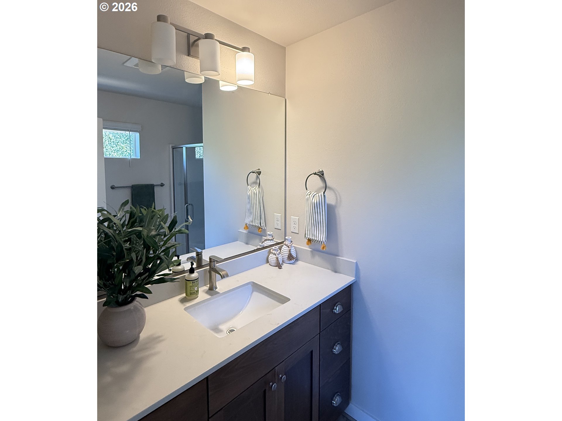 Photo #10: 594292283 Listing: Photo #10