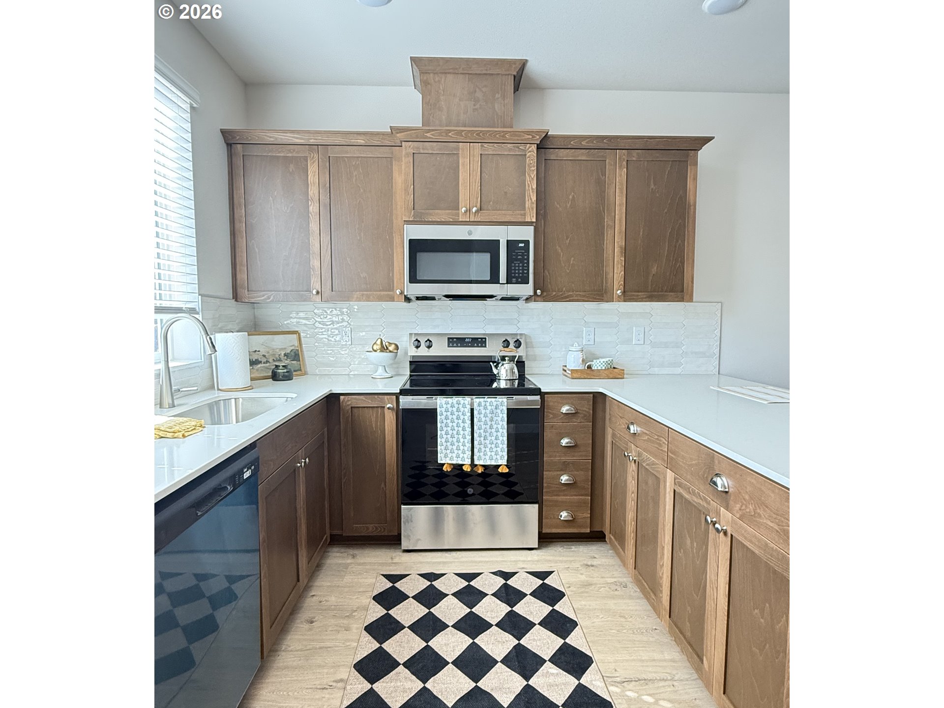 Photo #3: 594292283 Listing: Photo #3