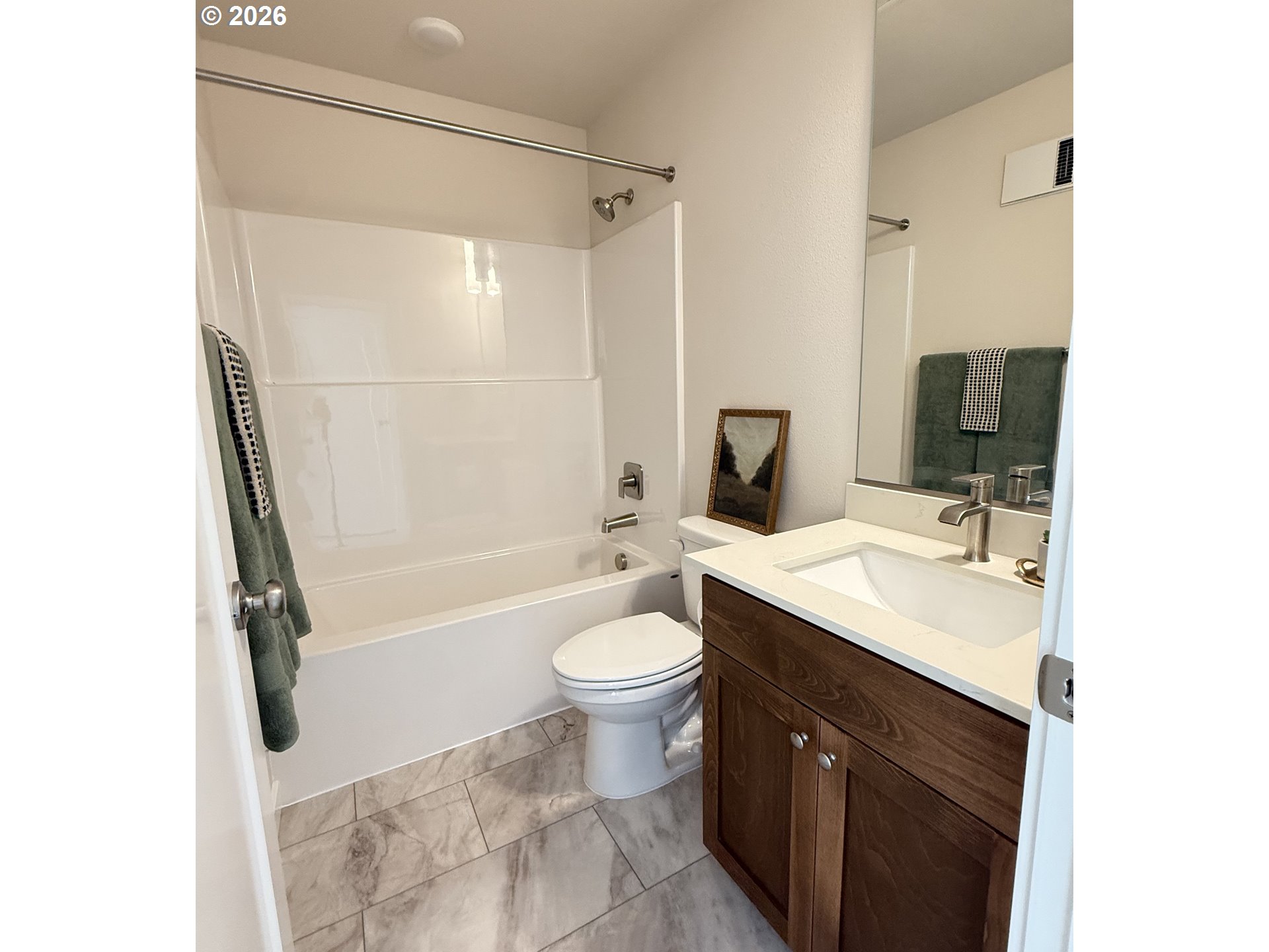 Photo #2: 594292283 Listing: Photo #2