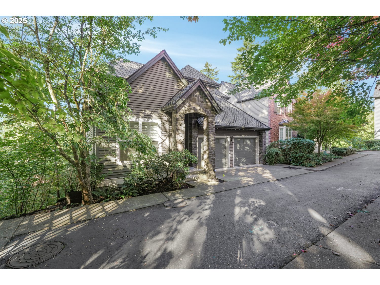 Photo #2: 594397664 Listing 