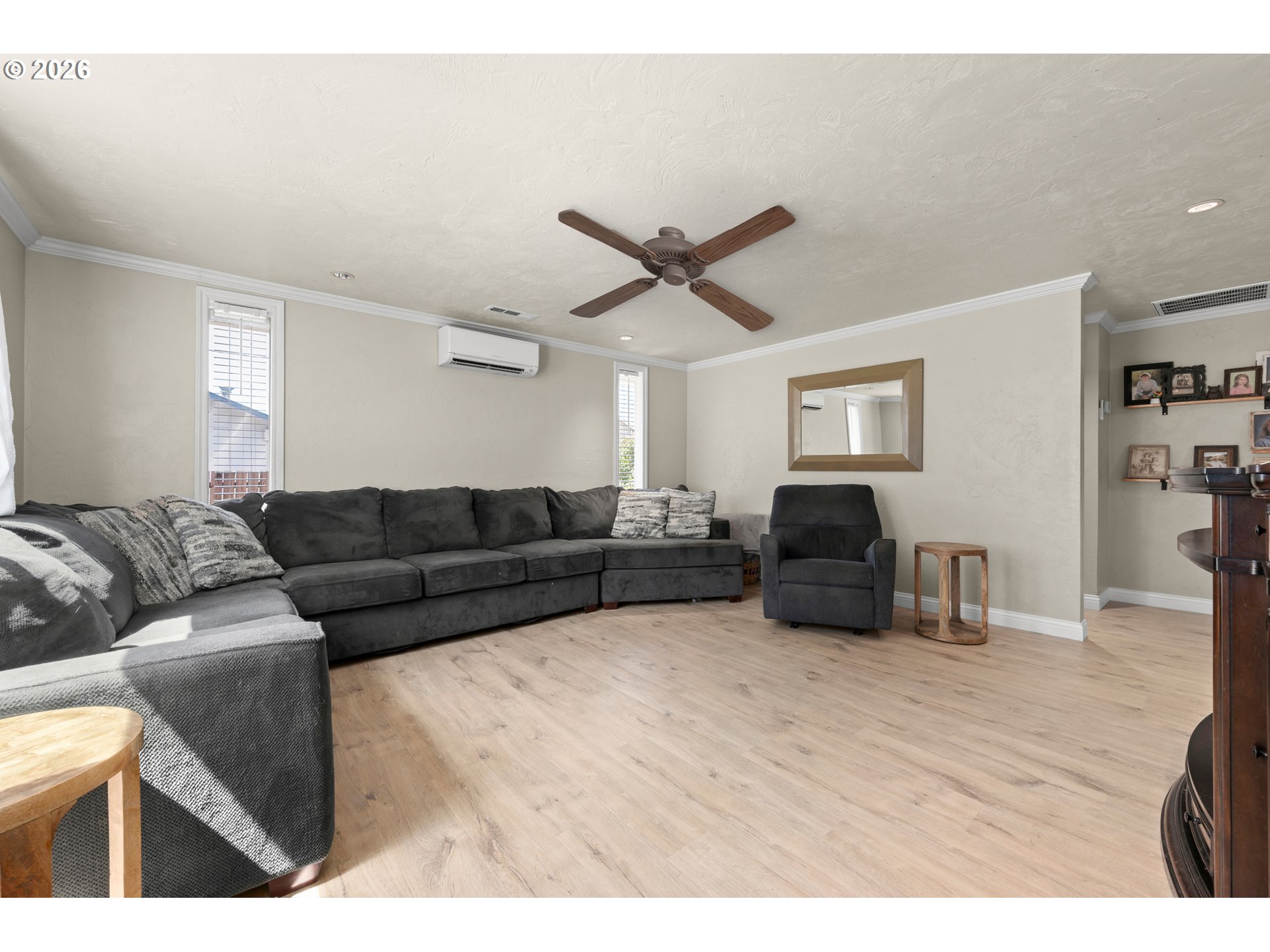 Property photo 7 of 45