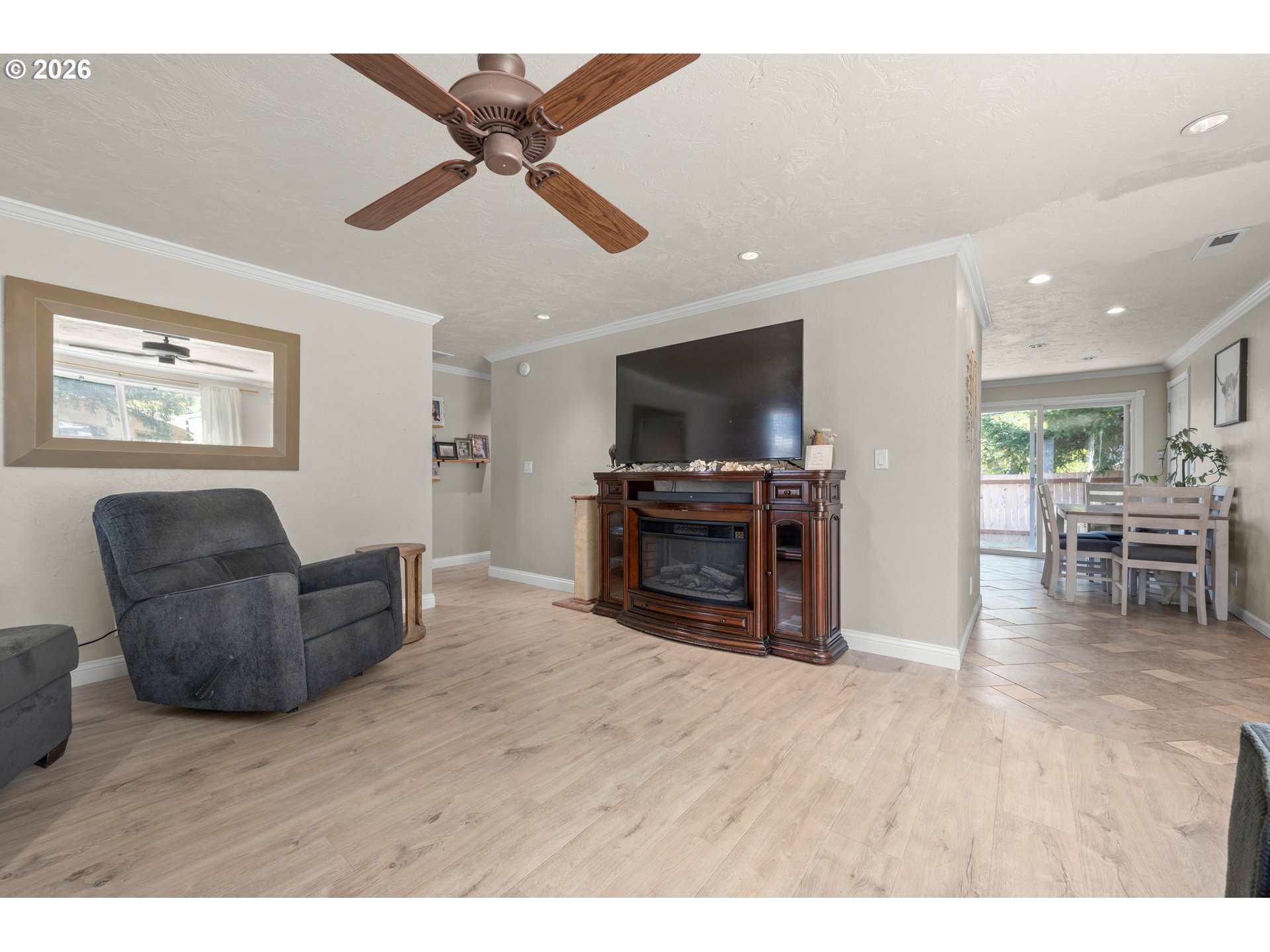Property photo 9 of 45