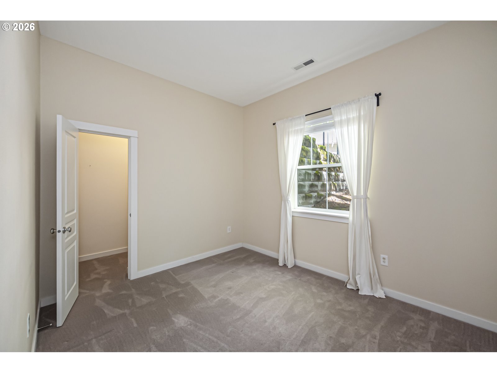 Photo #9: 594634910 Listing: Photo #9