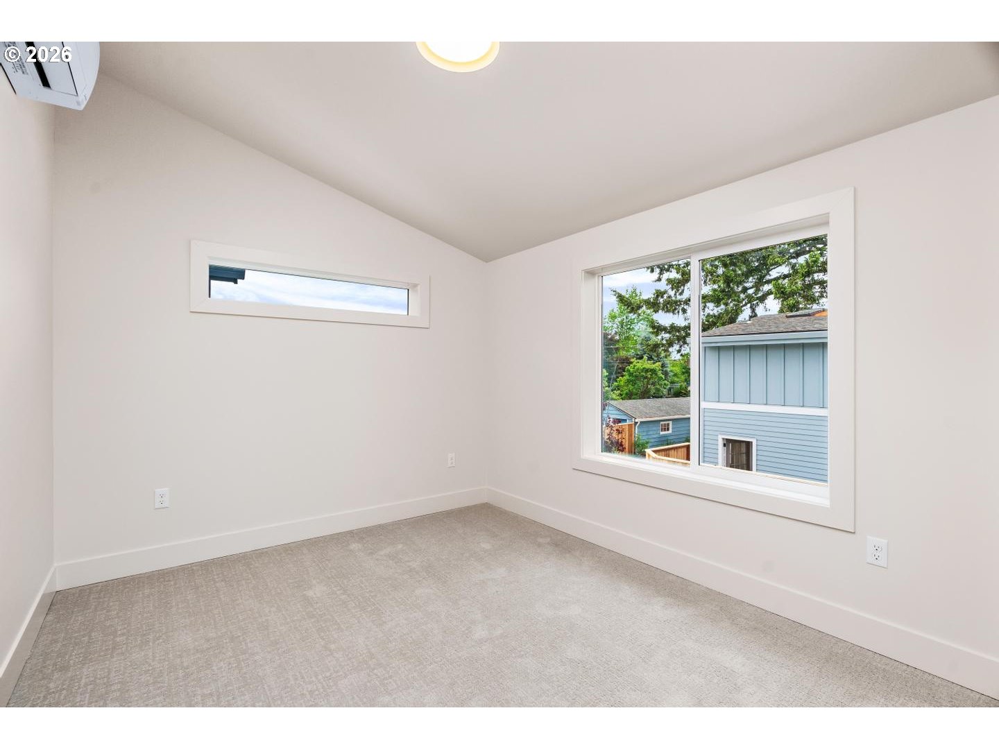 Photo #8: 594724326 Listing: Photo #8