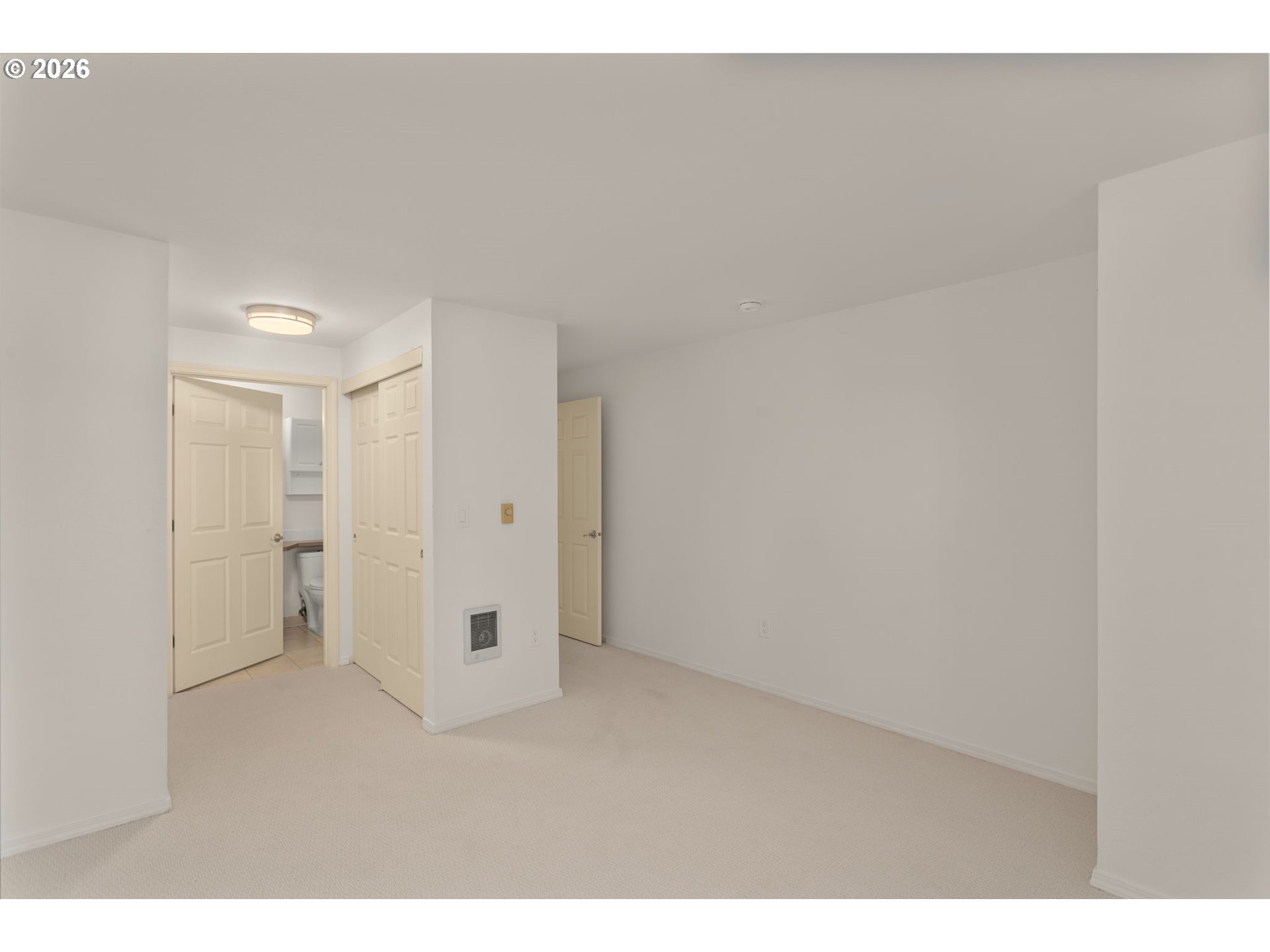 Photo #5: 595619148 Listing: Photo #5