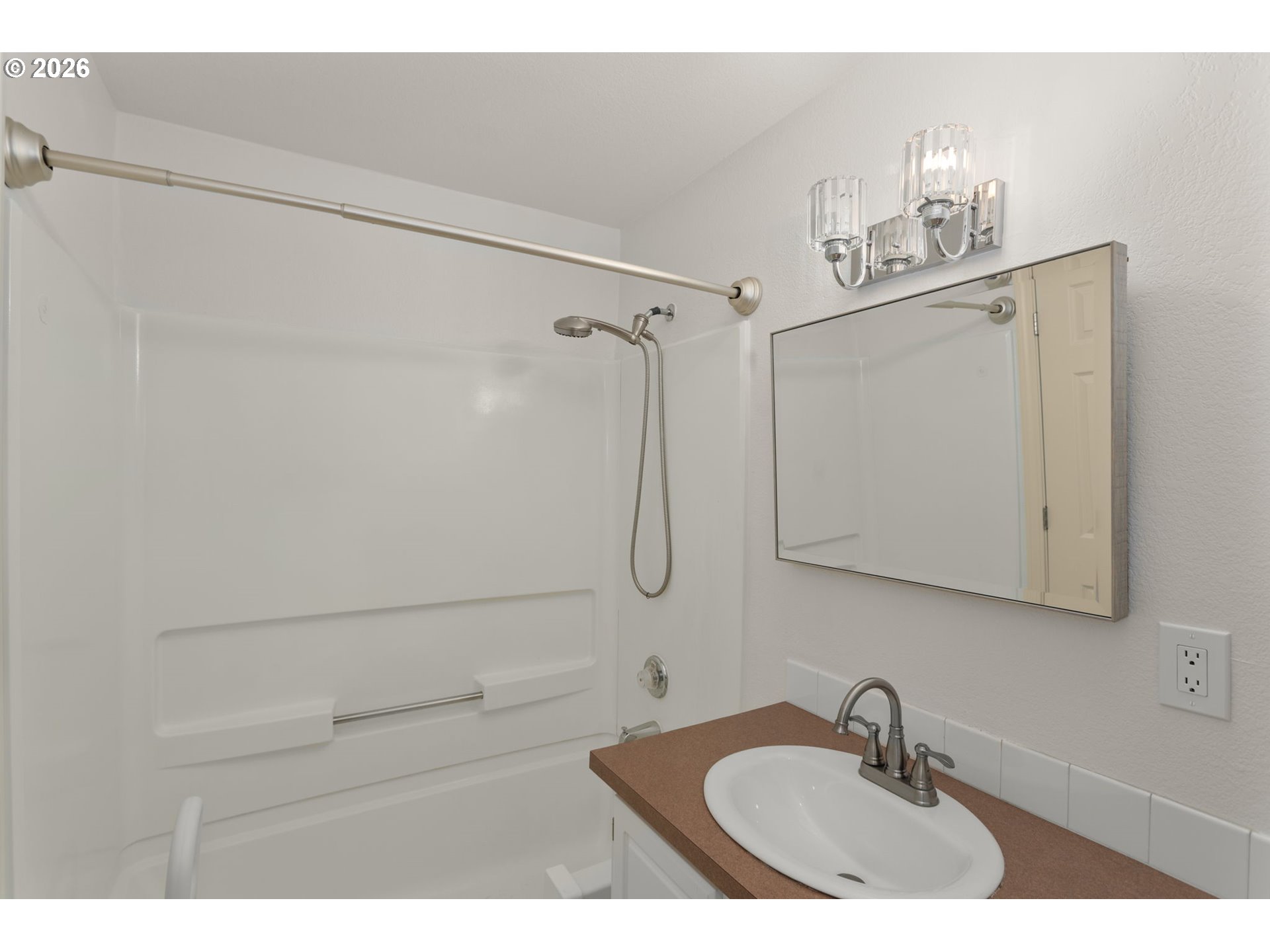 Photo #7: 595619148 Listing: Photo #7