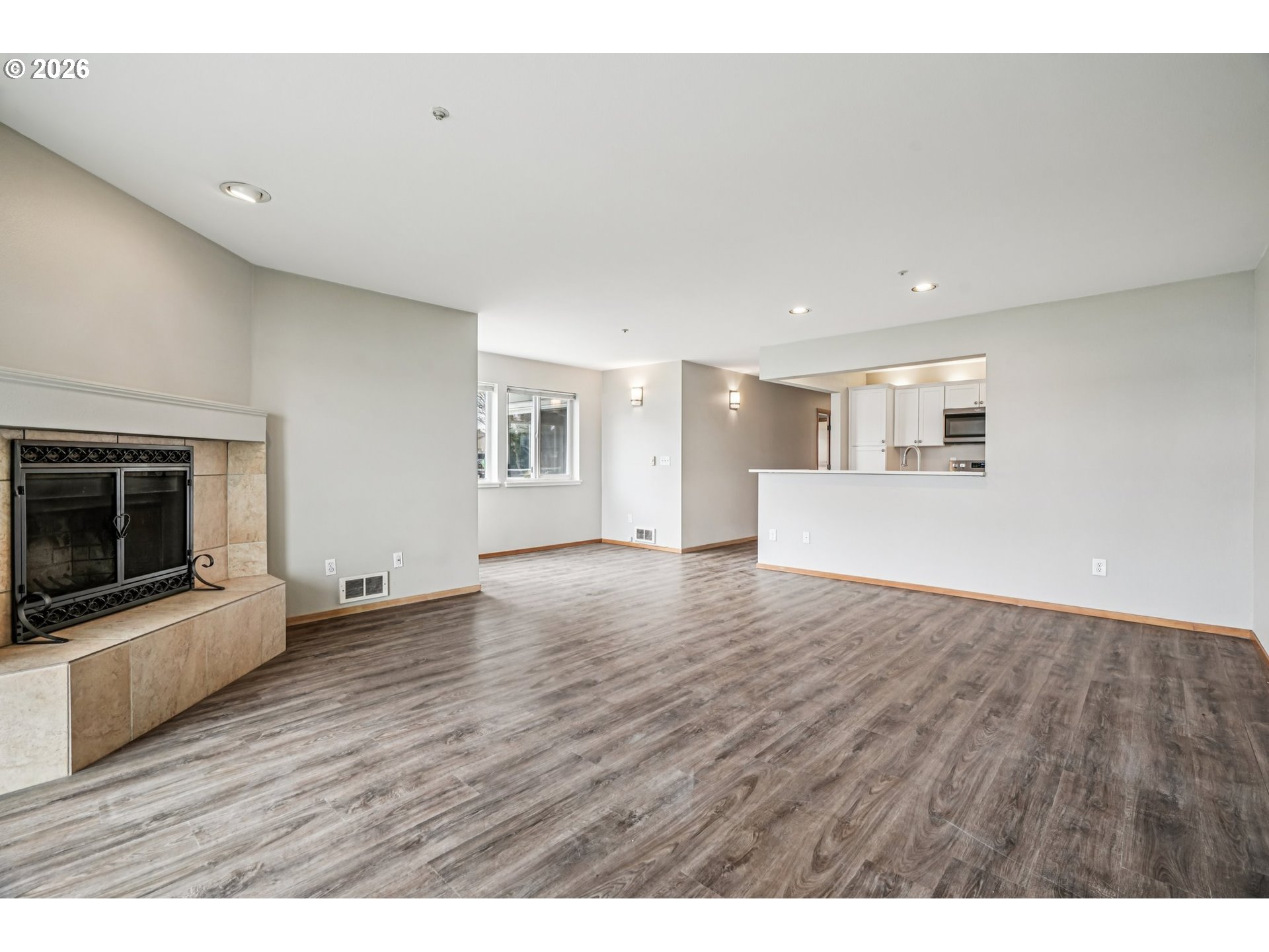 Photo #25: 595982765 Listing: Photo #25