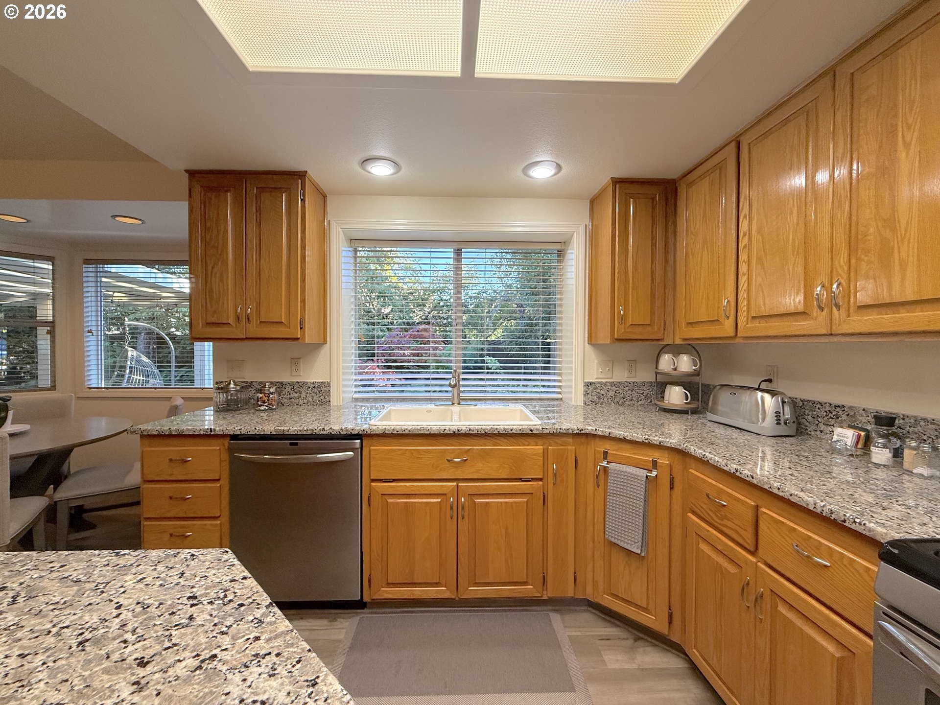 Property photo 15 of 48