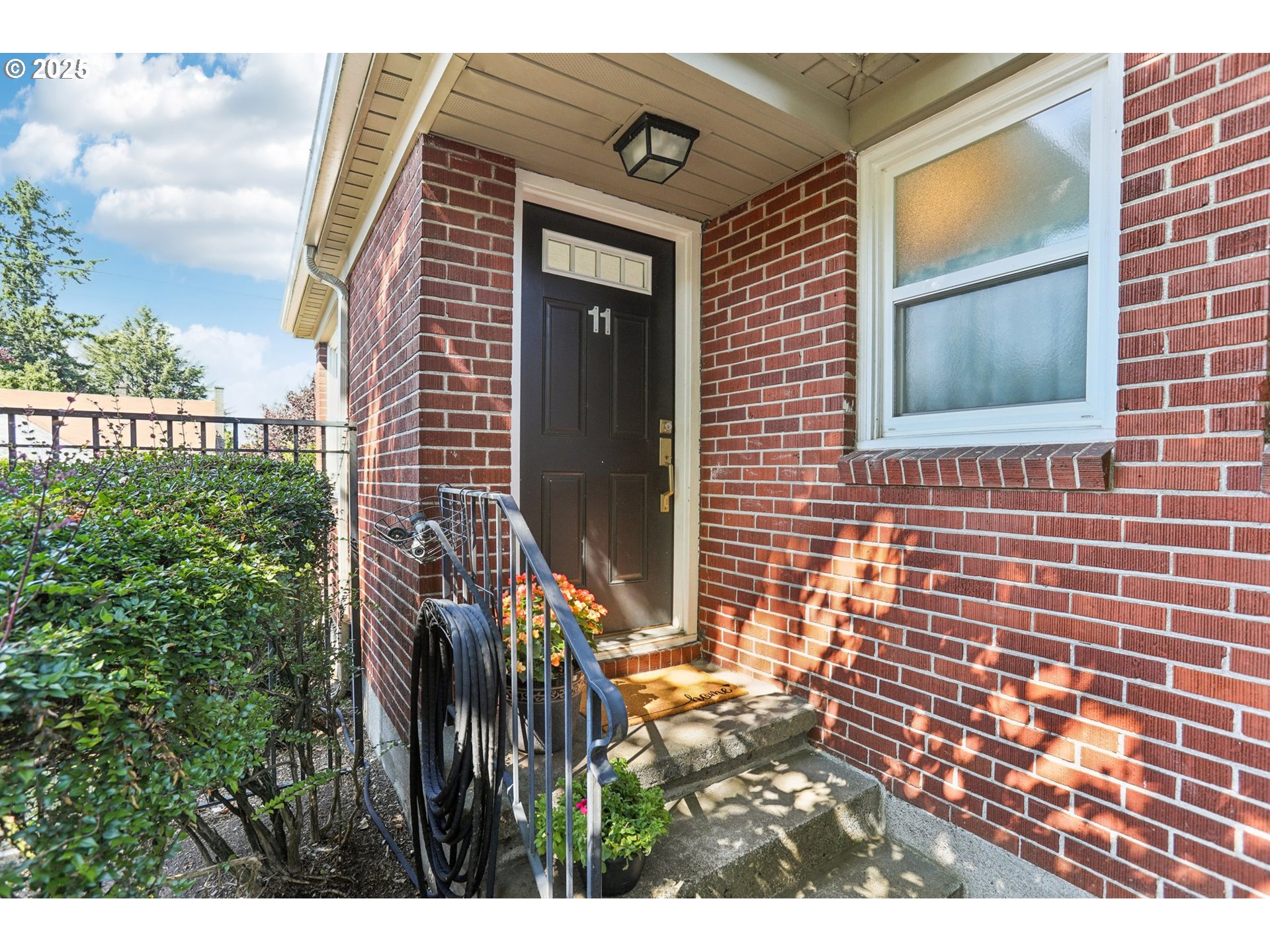 Photo #4: 596454606 Listing 
