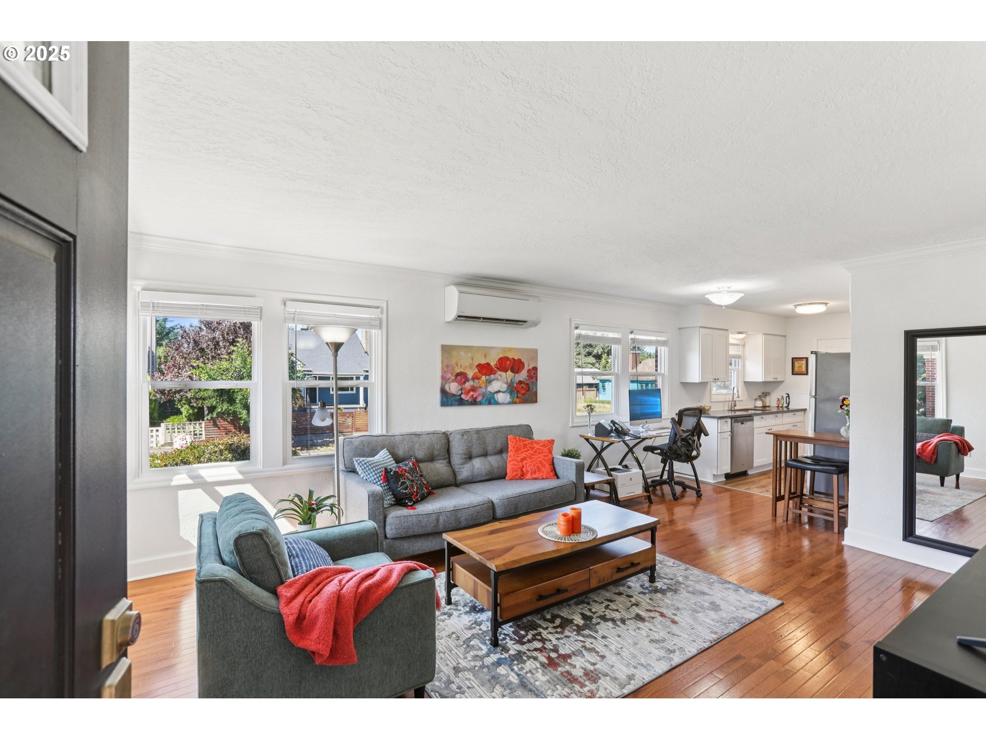 Photo #5: 596454606 Listing 