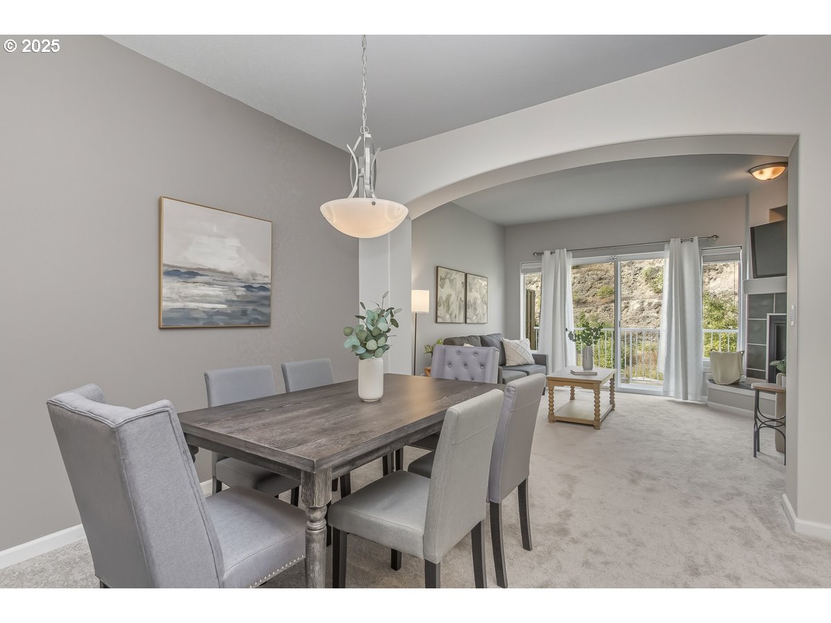 Photo #6: 597542787 Listing 