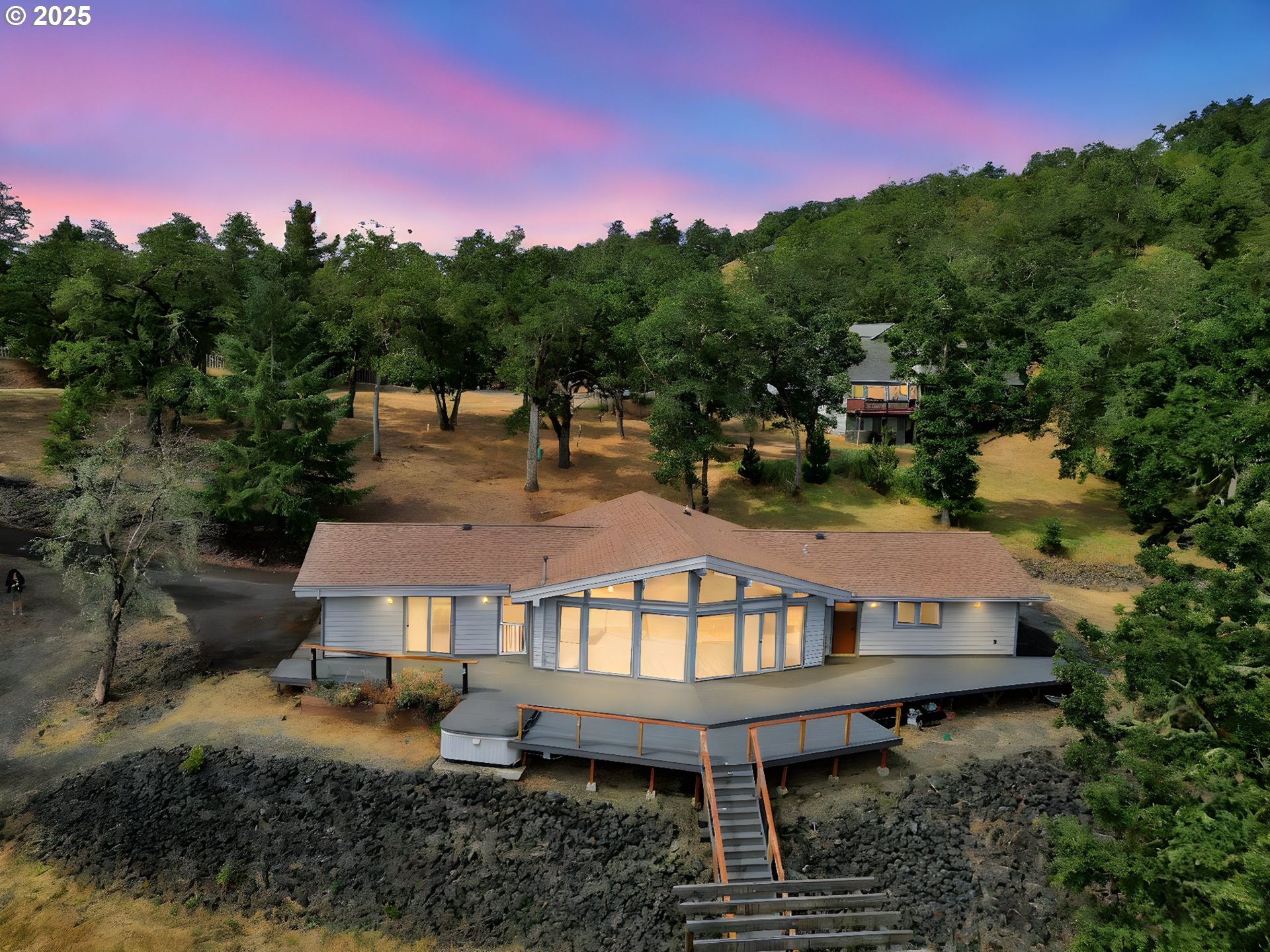 4175 SE CENTURY BLVD, Hillsboro, OR, 97123