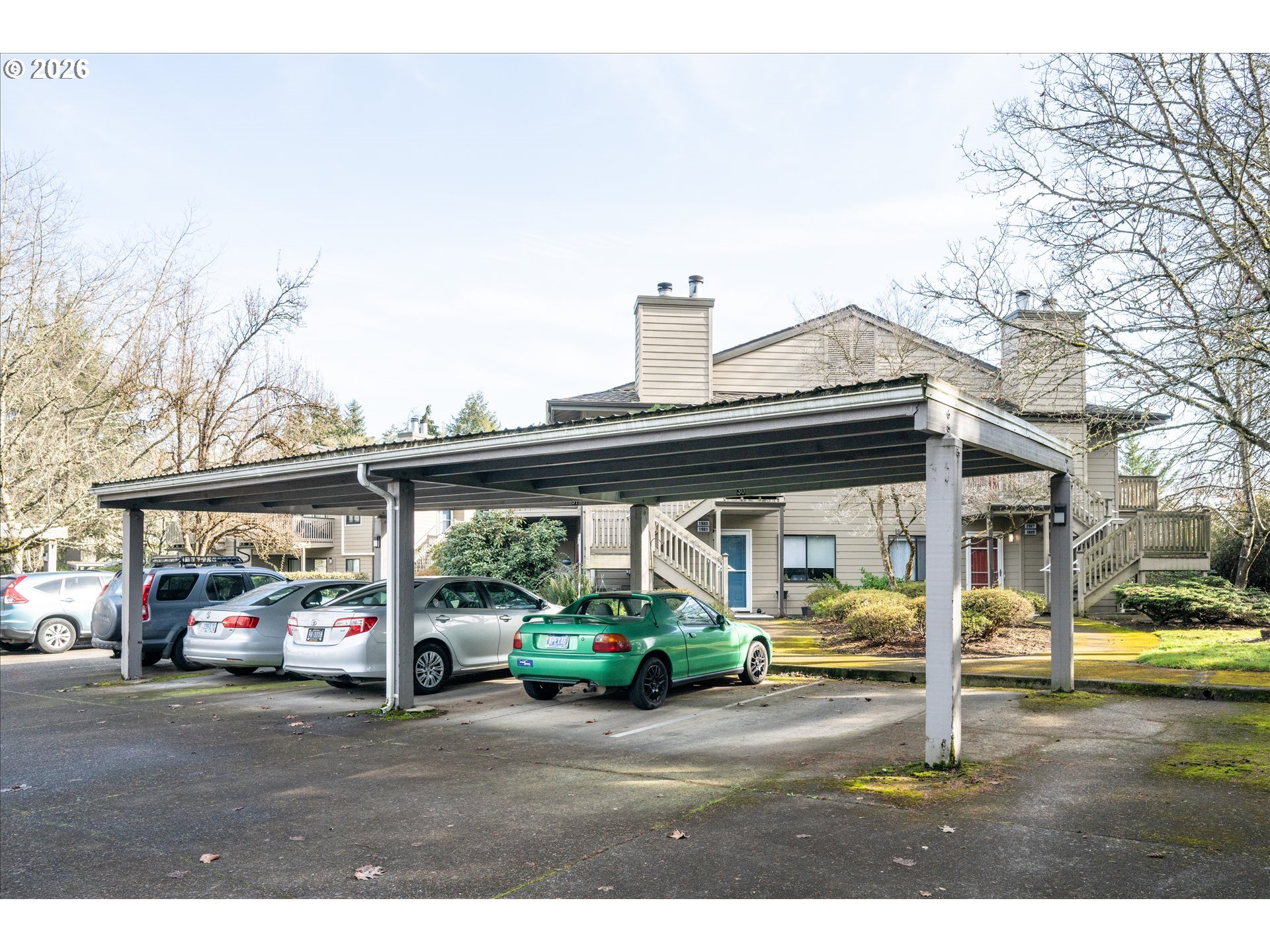 1927 LAKE ISLE DR, Eugene, OR, 97401