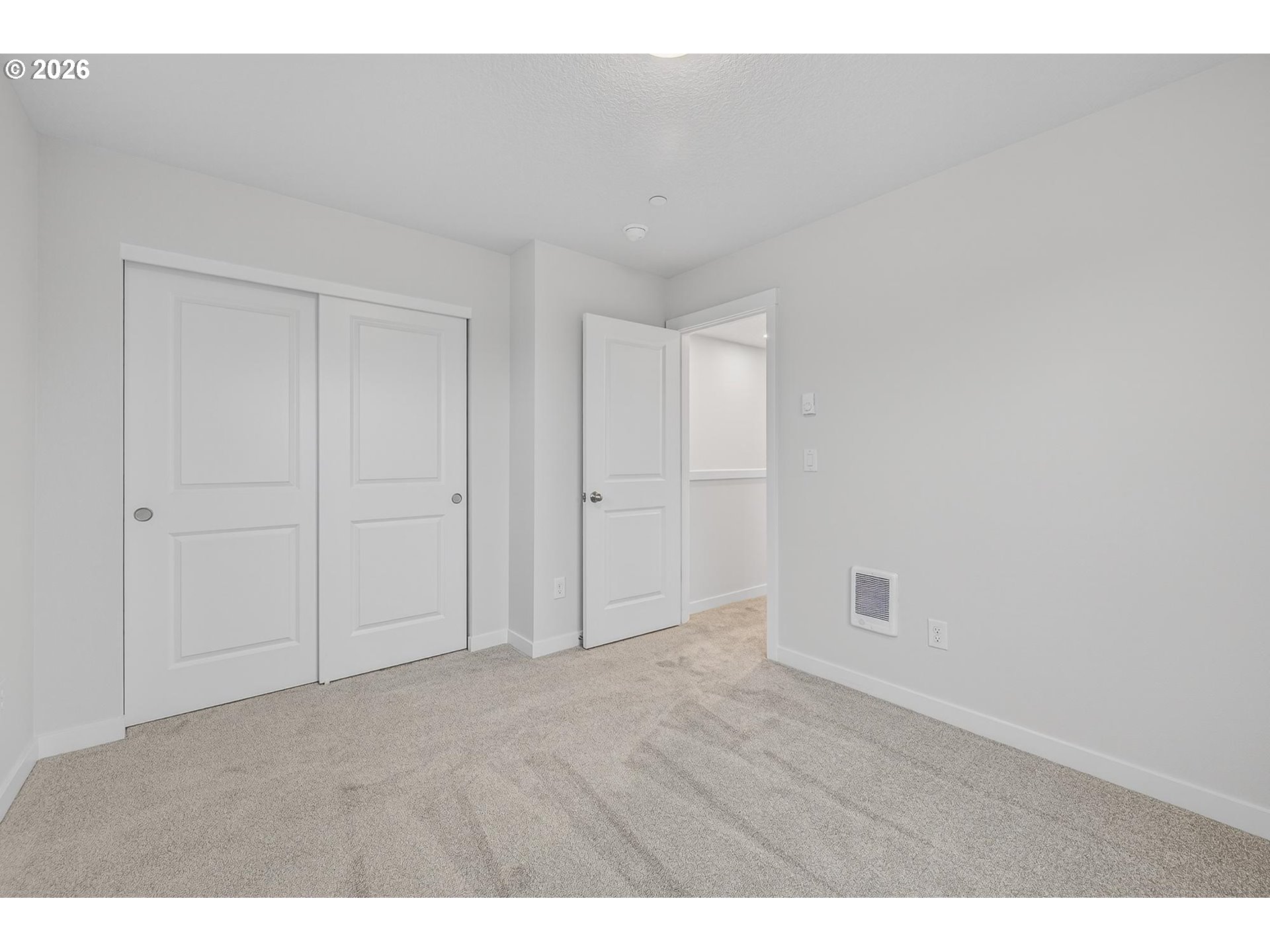 Photo #8: 598389052 Listing: Photo #8