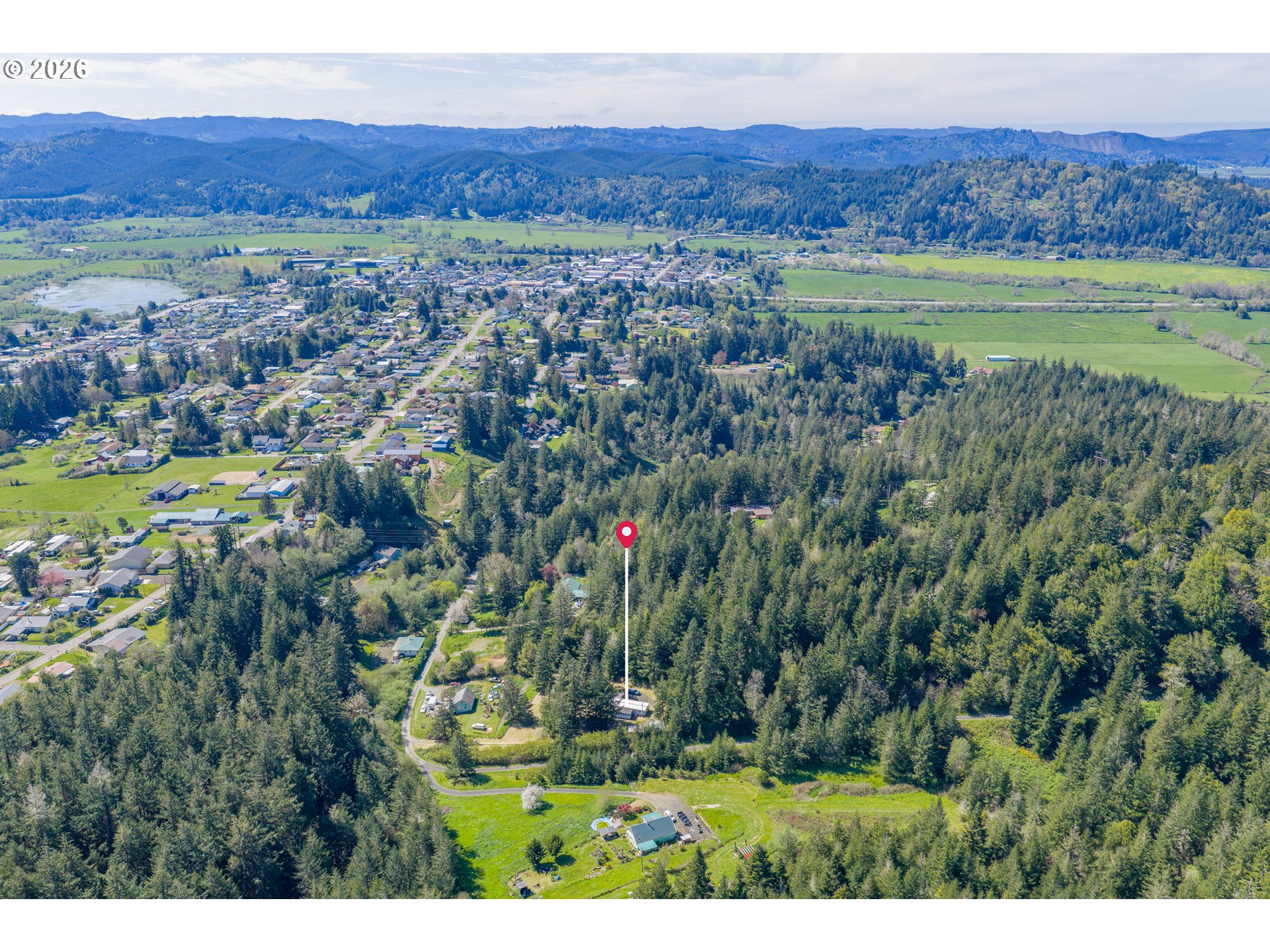 2403 SPRUCE ST, Myrtle Point, OR, 97458