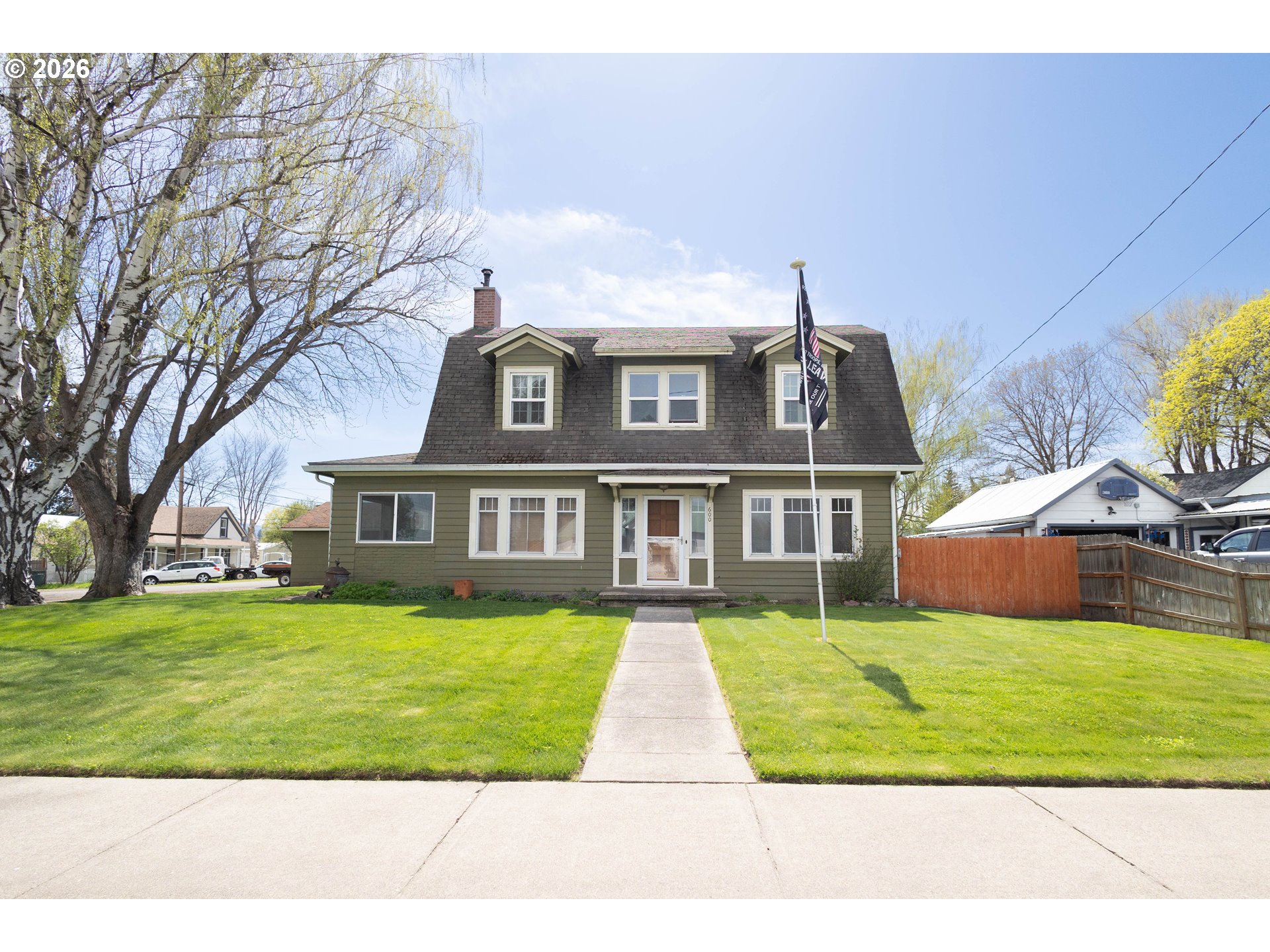 645 S 14TH ST, Cottage Grove, OR, 97424