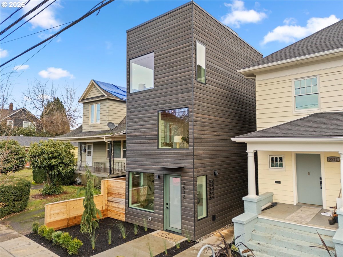Photo #1: 599124721 Listing: Photo #1
