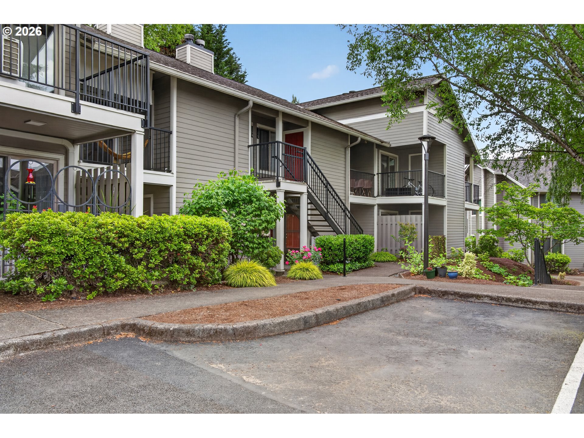 Photo #1: 599126533 Listing: Photo #1