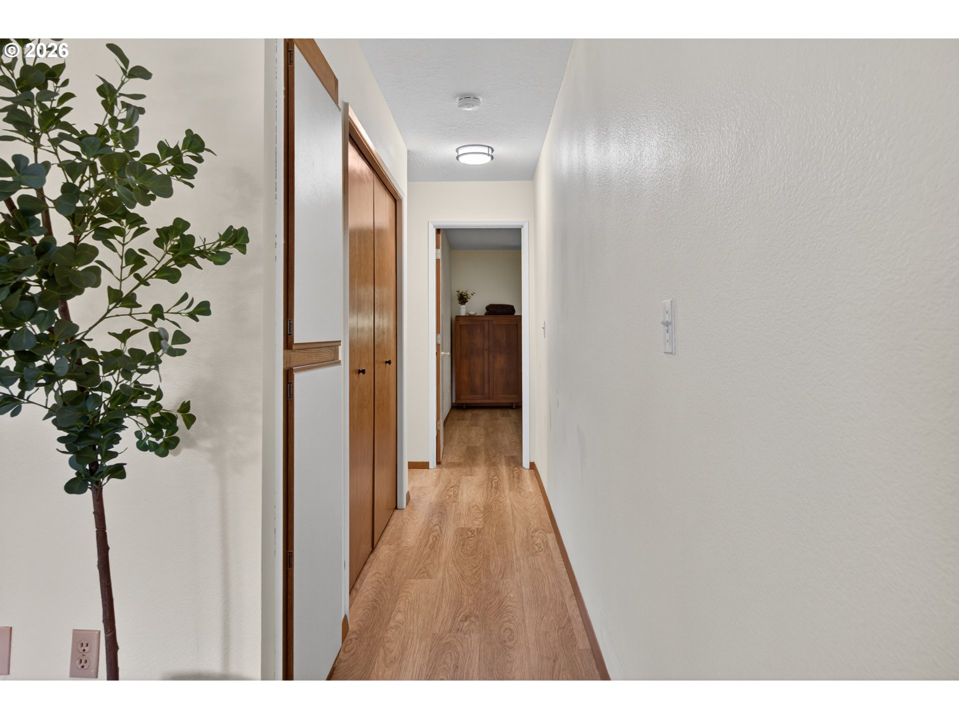 Photo #11: 599126533 Listing: Photo #11