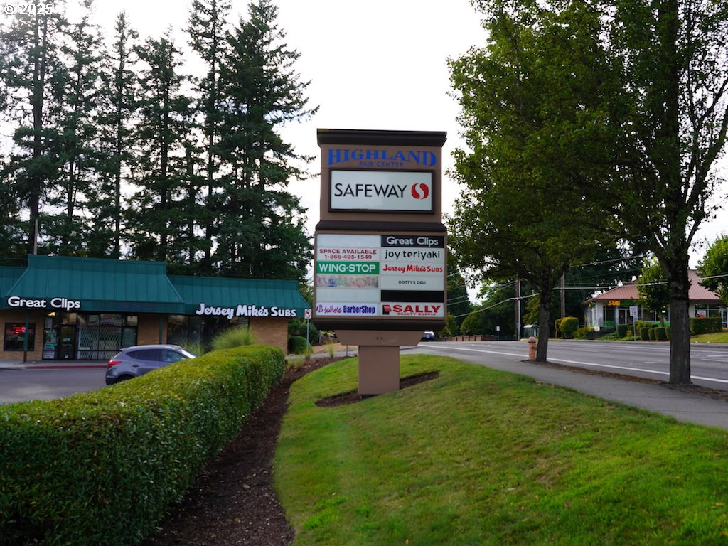 4434 W POWELL BLVD, Gresham, OR, 97030