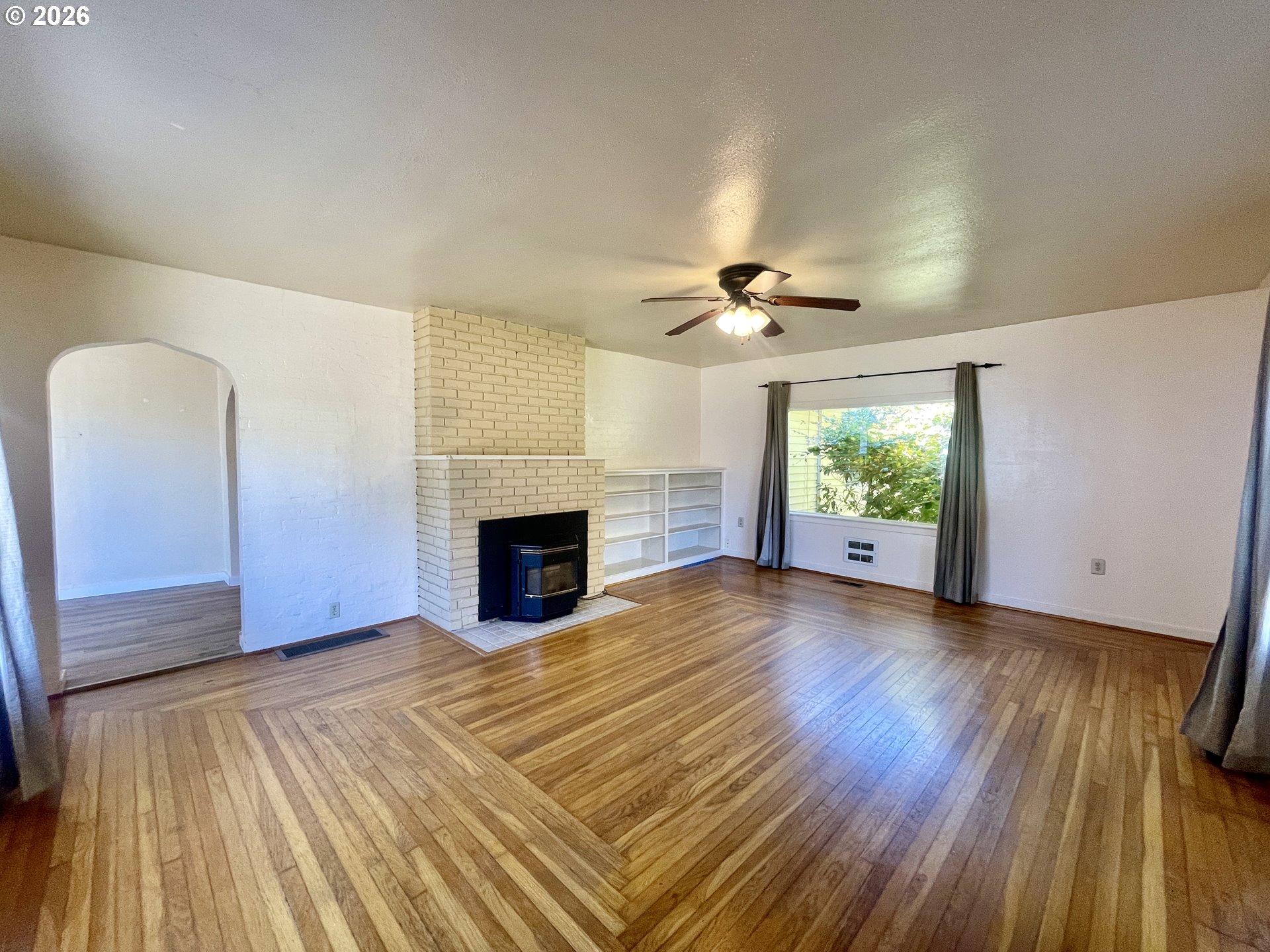 1431 CENTRAL AVE, Coos Bay, OR 97420