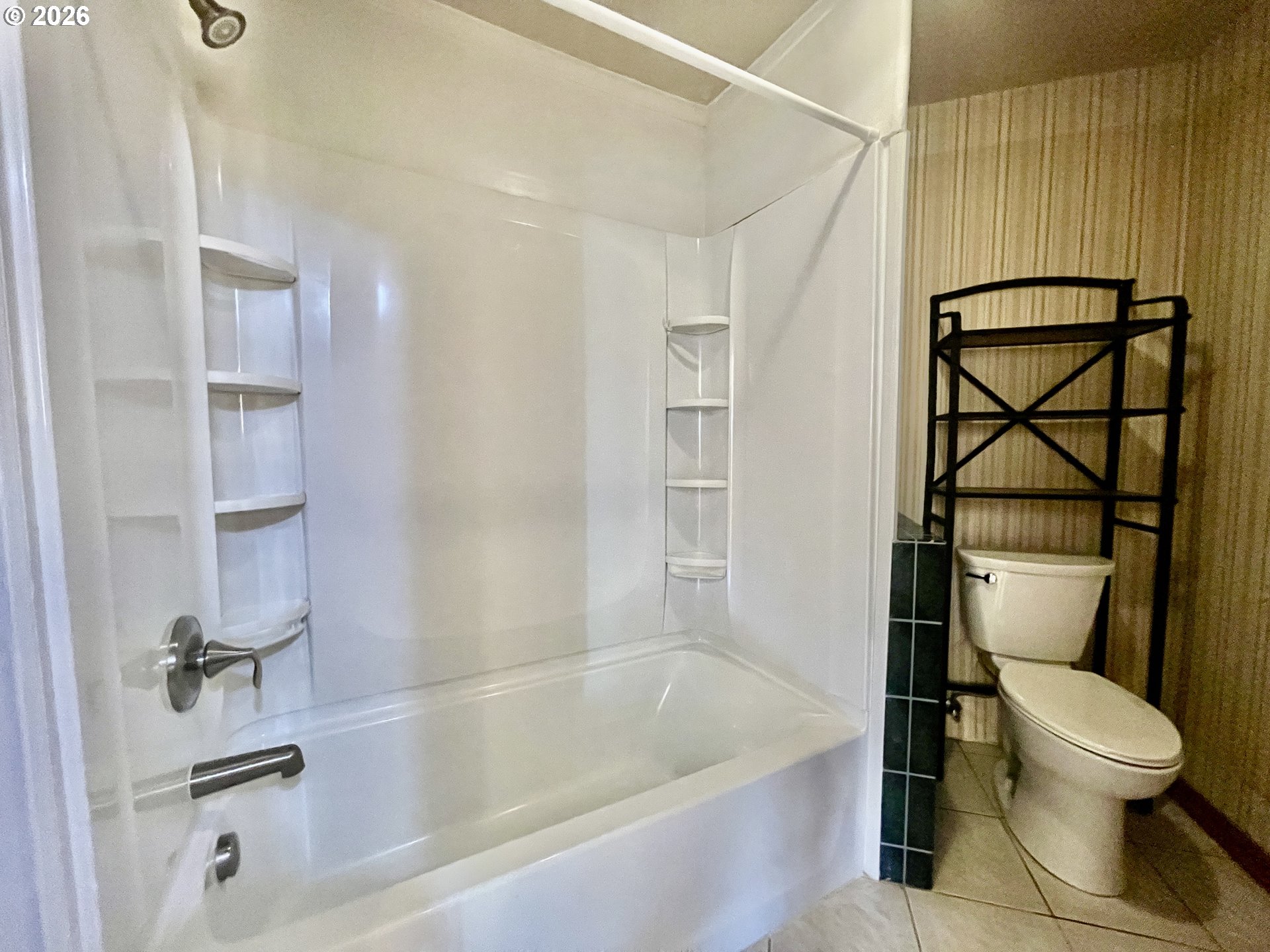 1431 CENTRAL AVE, Coos Bay, OR 97420