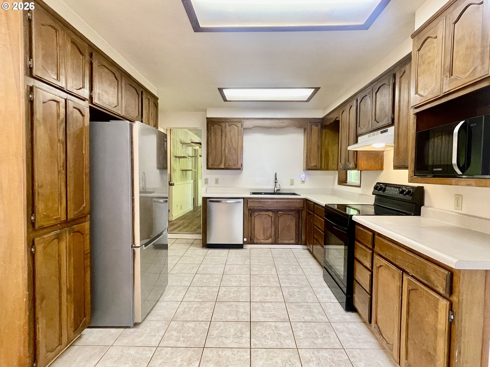 1431 CENTRAL AVE, Coos Bay, OR 97420