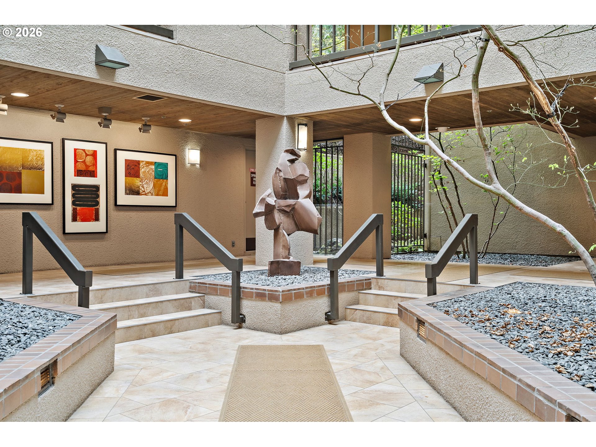 Photo #4: 600142238 Listing: Photo #4