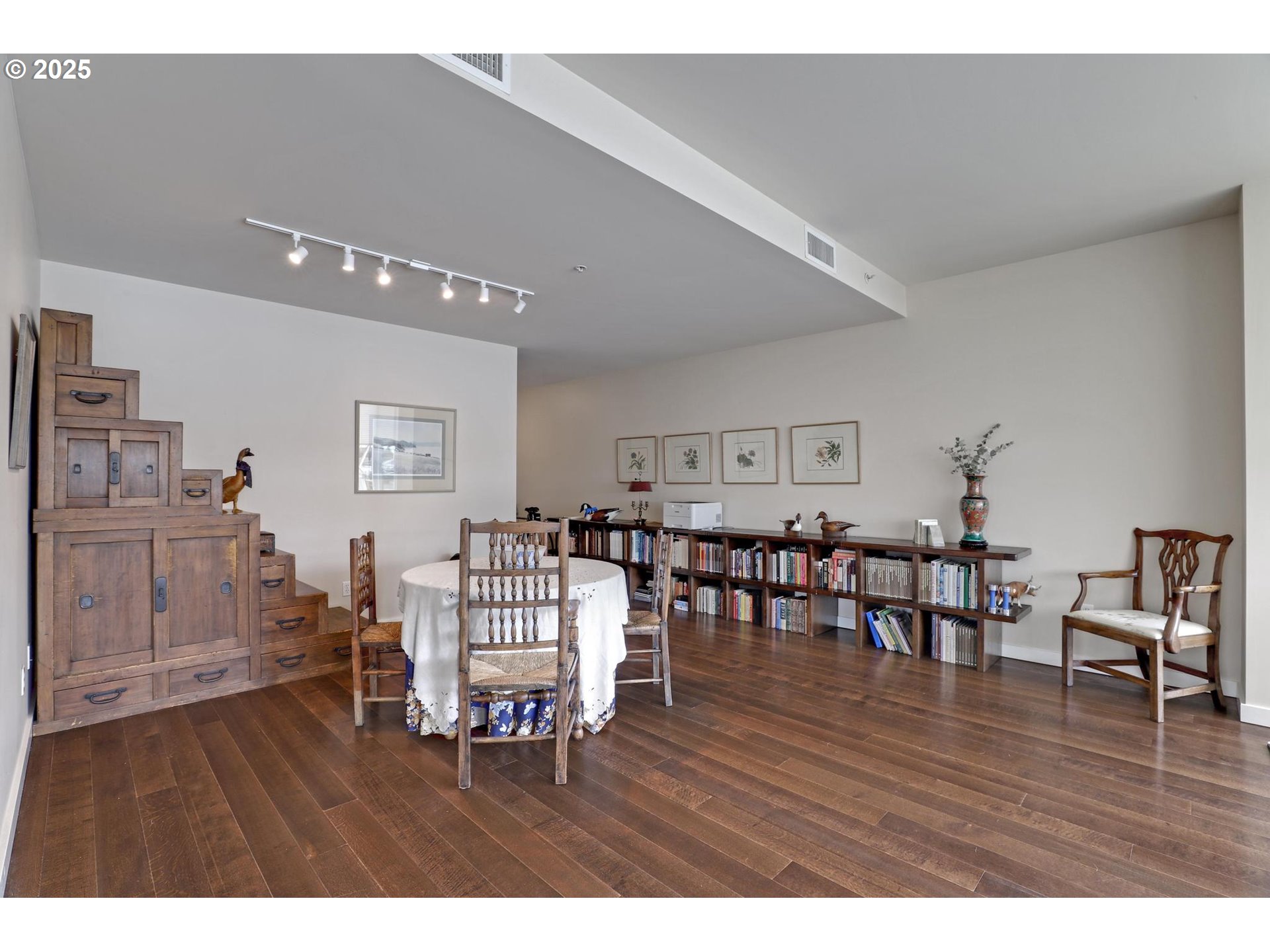 Photo #10: 600490710 Listing: Photo #10