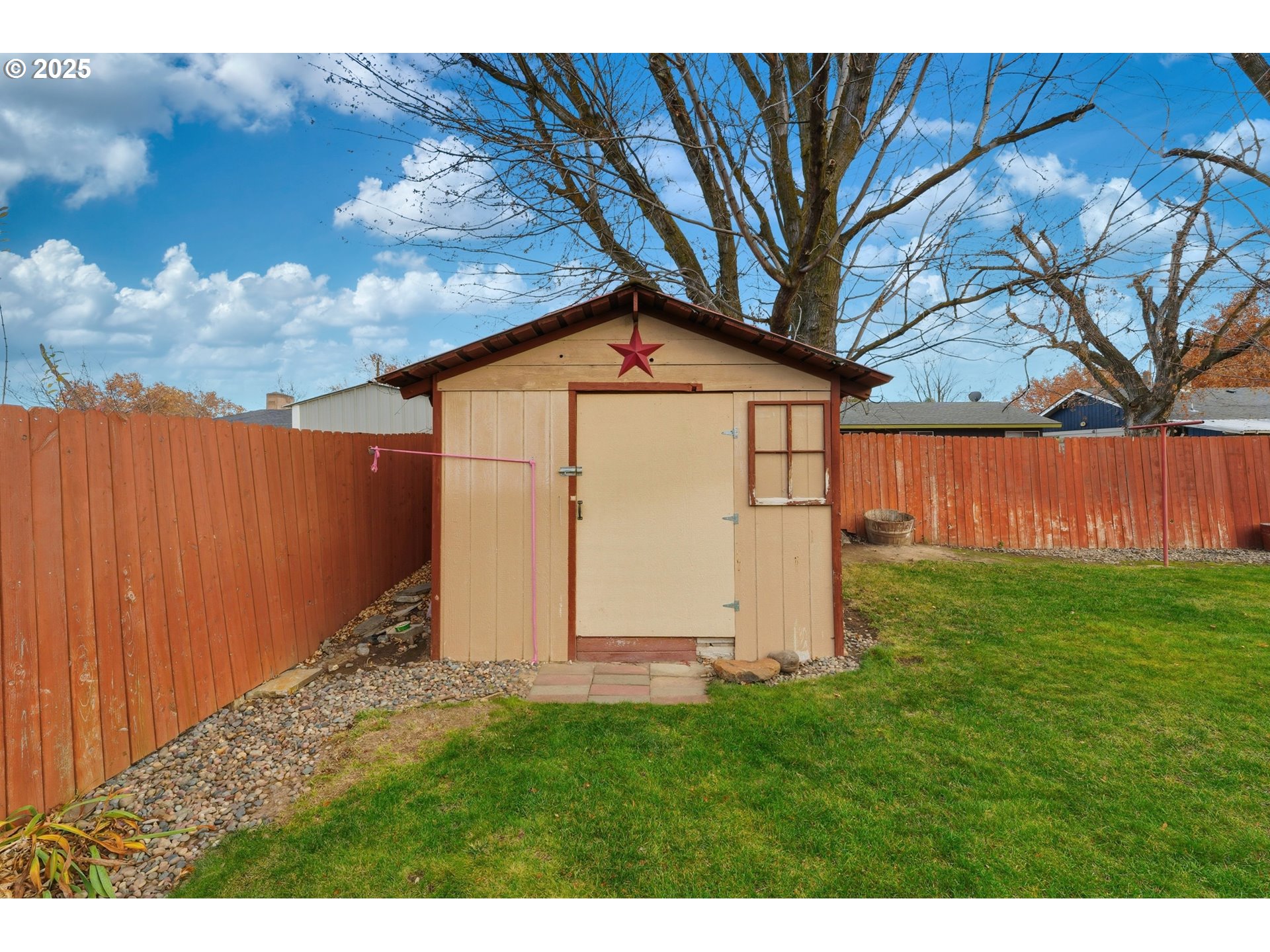 303 Dehaven ST, Milton Freewater, OR, 97862