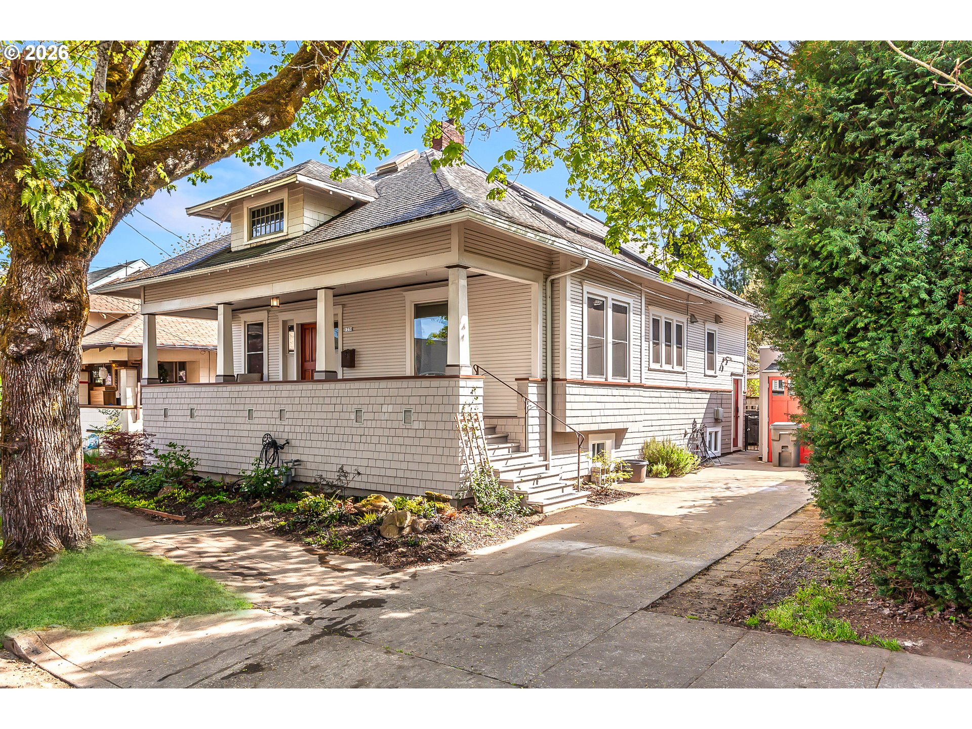Photo of 1230 SE 32ND PL Portland OR 97214
