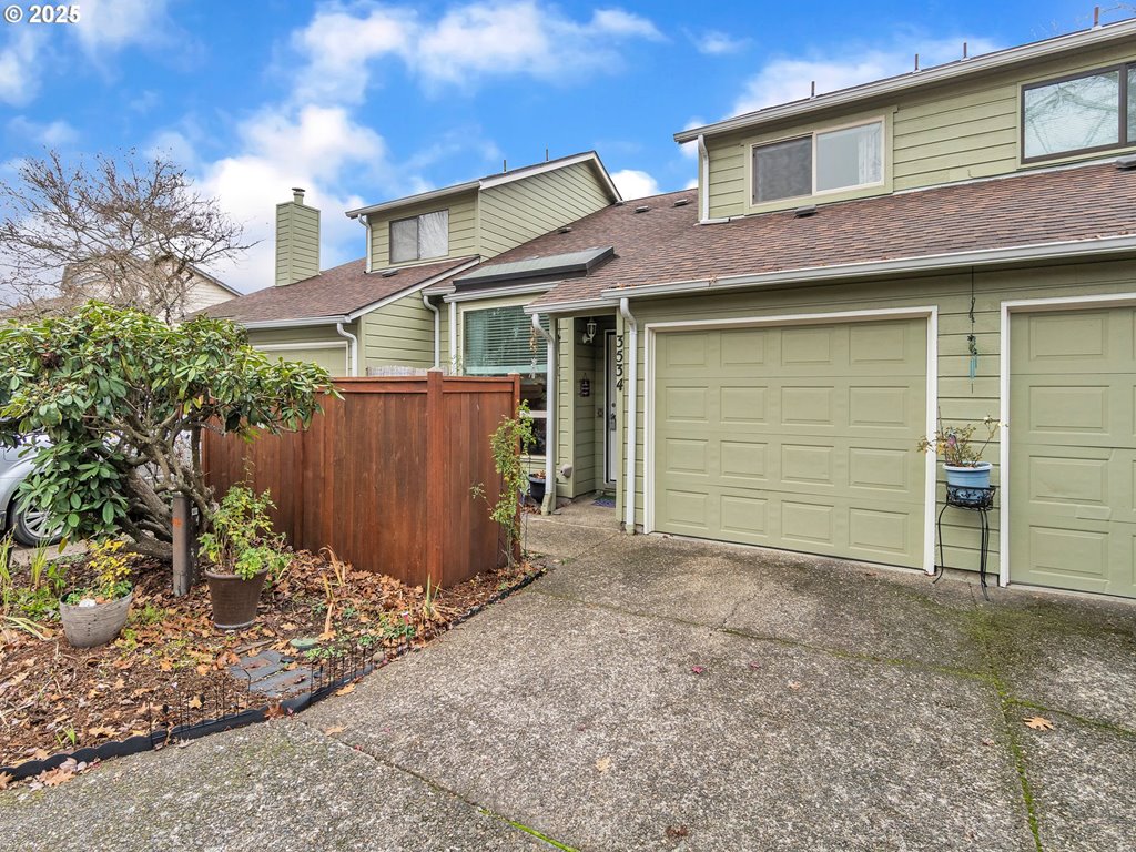 3534 WESTLEIGH ST, Eugene, OR, 97405