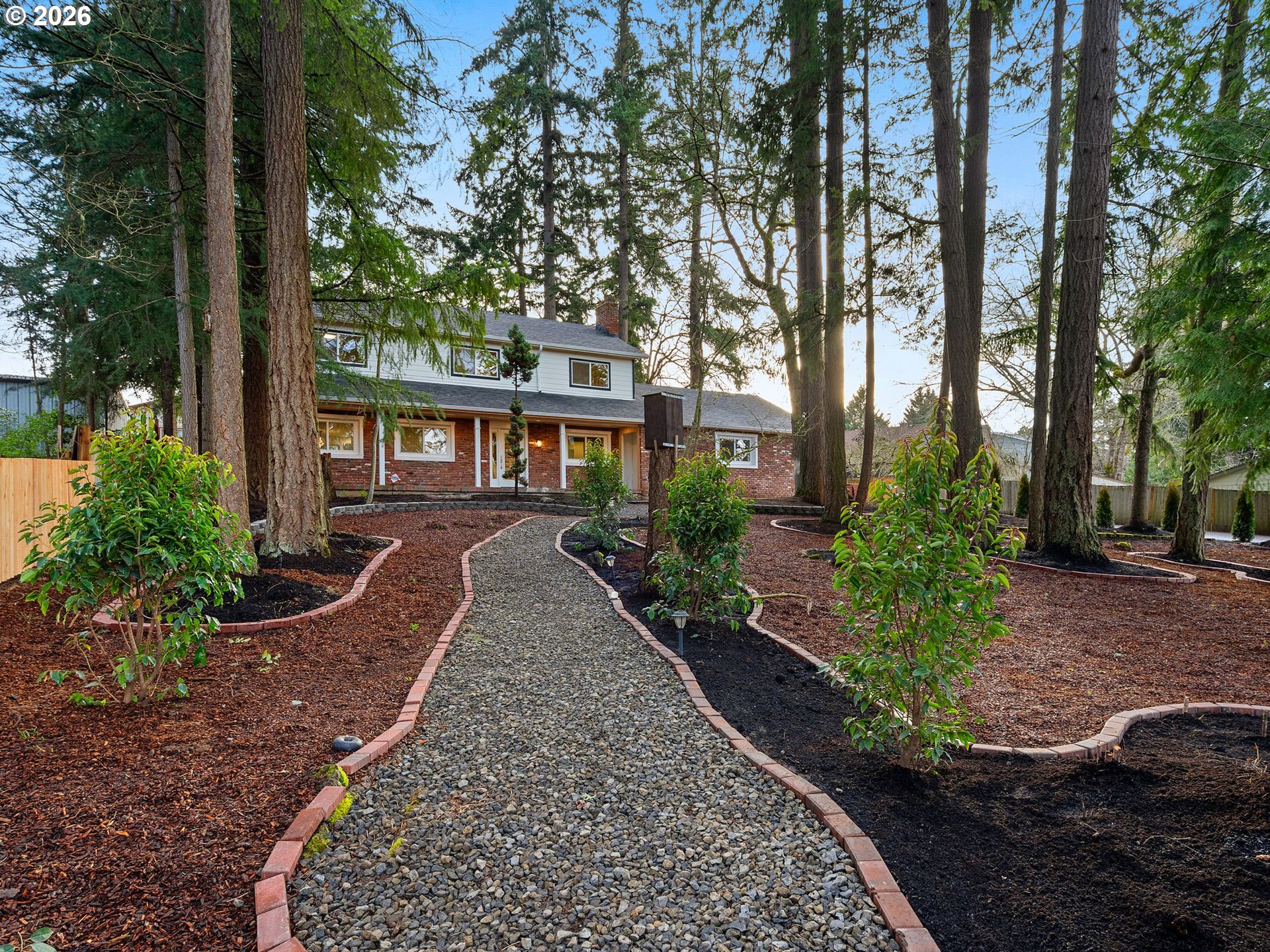 86404 BAILEY HILL RD, Eugene, OR, 97405