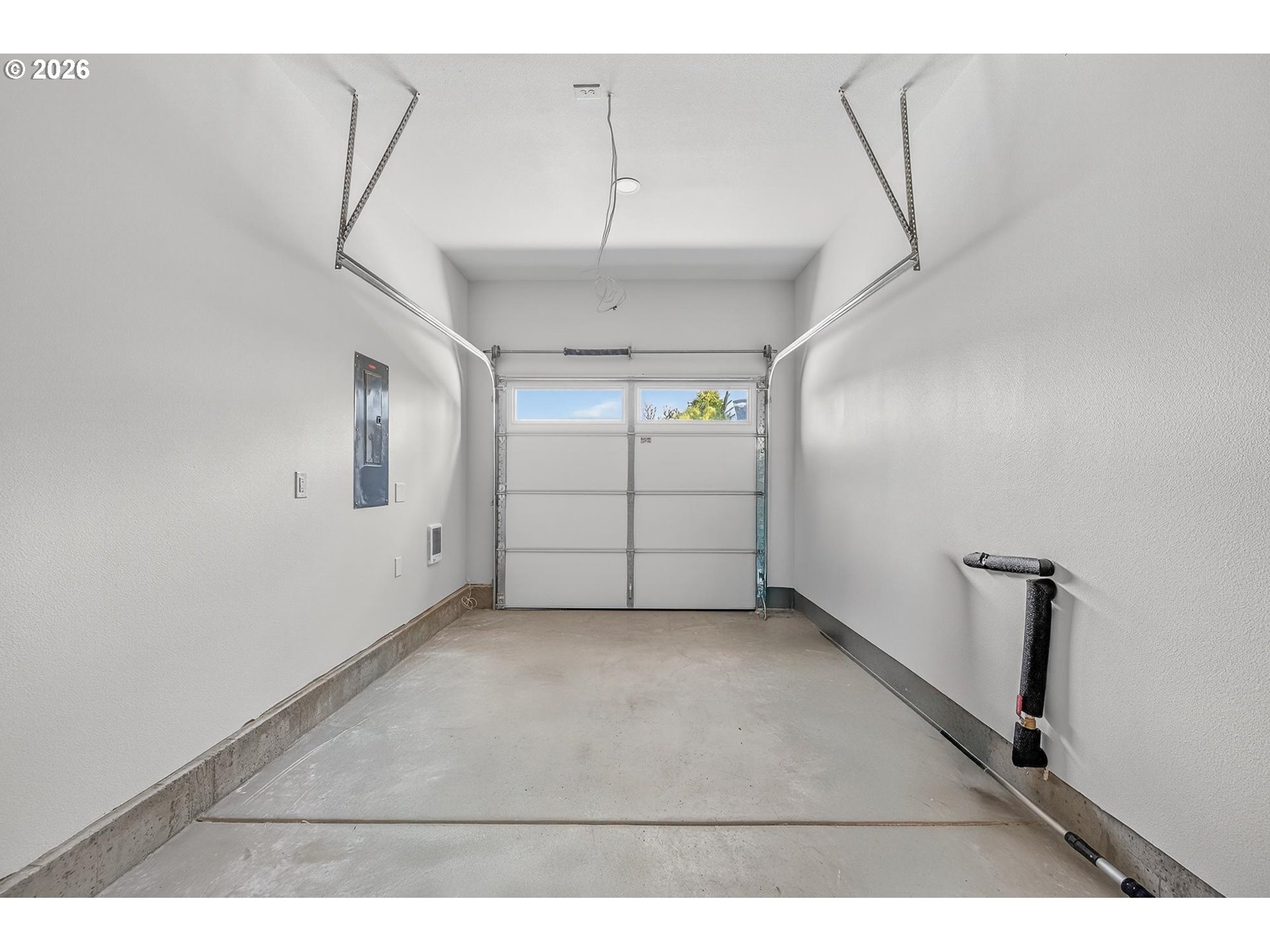 Photo #4: 602171114 Listing: Photo #4