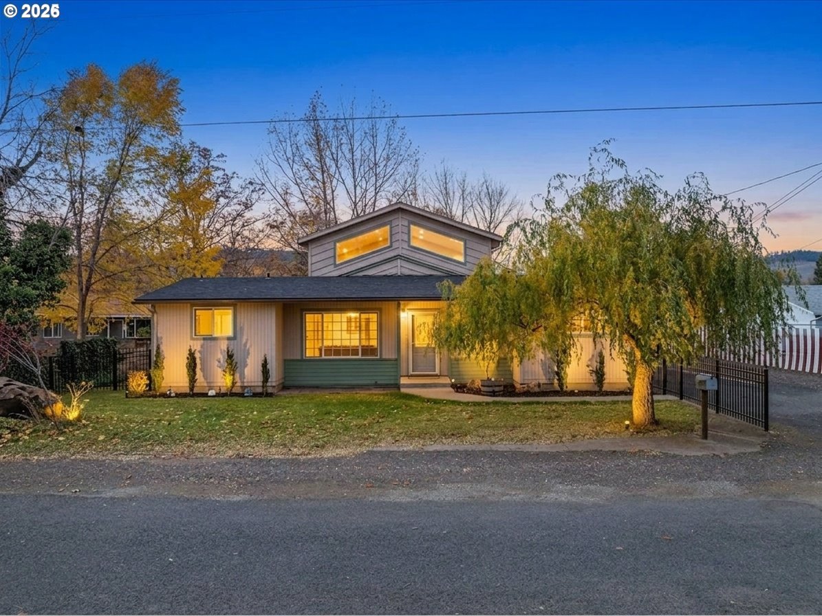 675 HUGHES ST, Eugene, OR, 97402