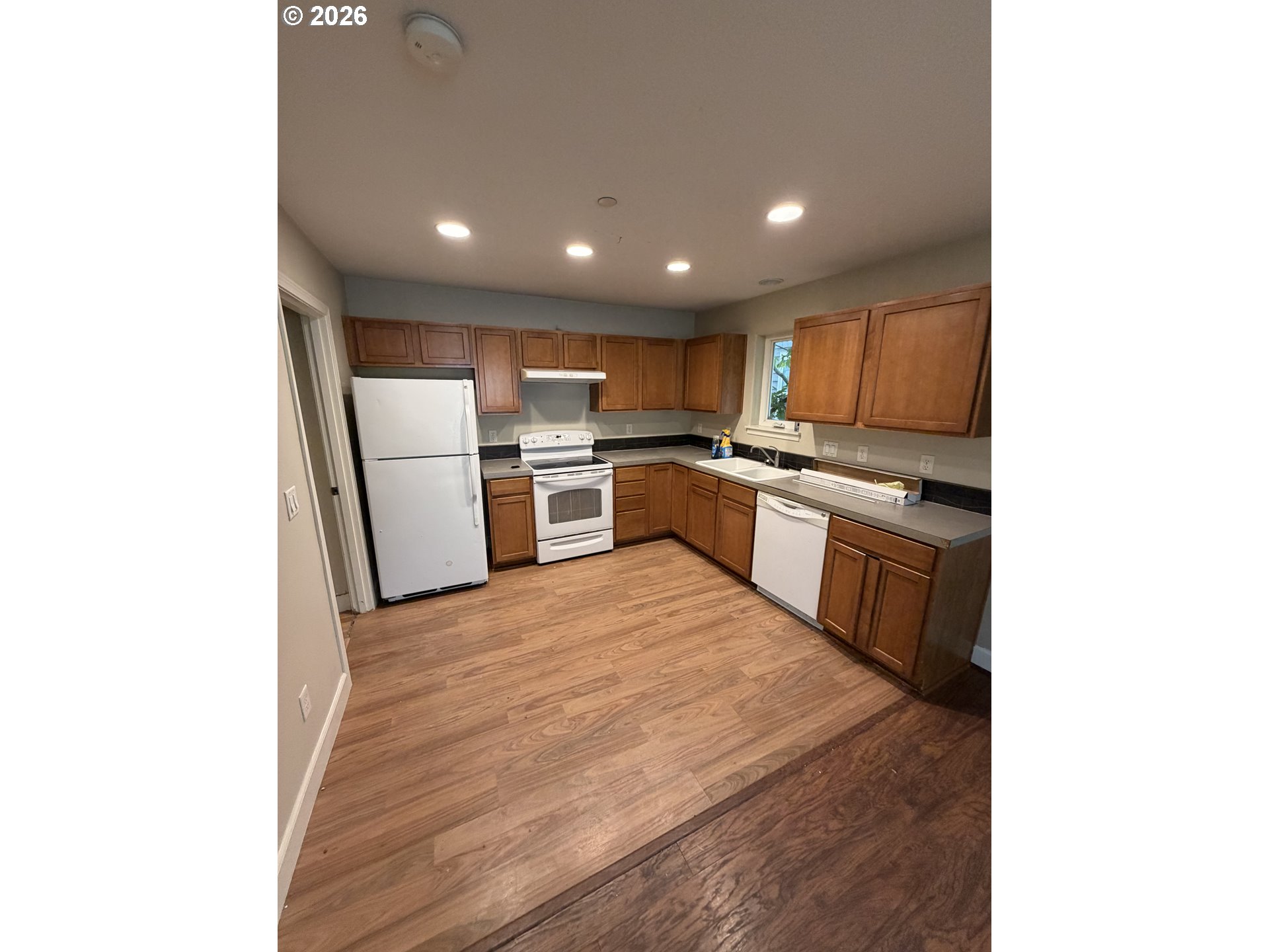 Photo #11: 602223802 Listing: Photo #11