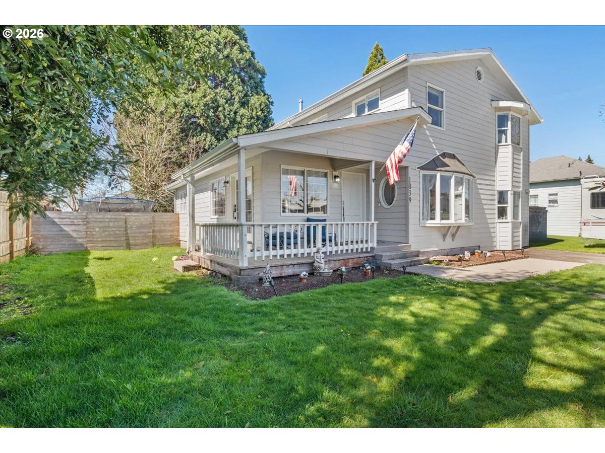 420 BACKWATER LOOP, Sutherlin, OR, 97479