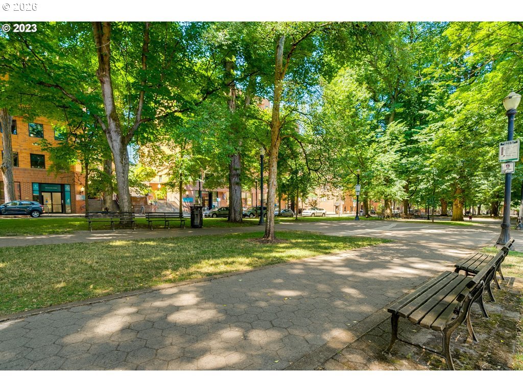 Photo #20: 604116583 Listing: Photo #20