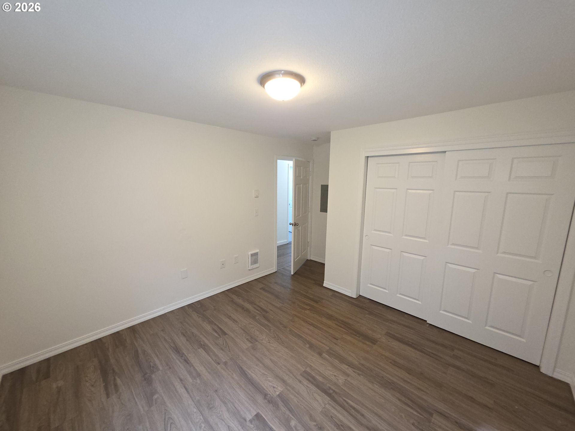 Photo #10: 604234842 Listing: Photo #10