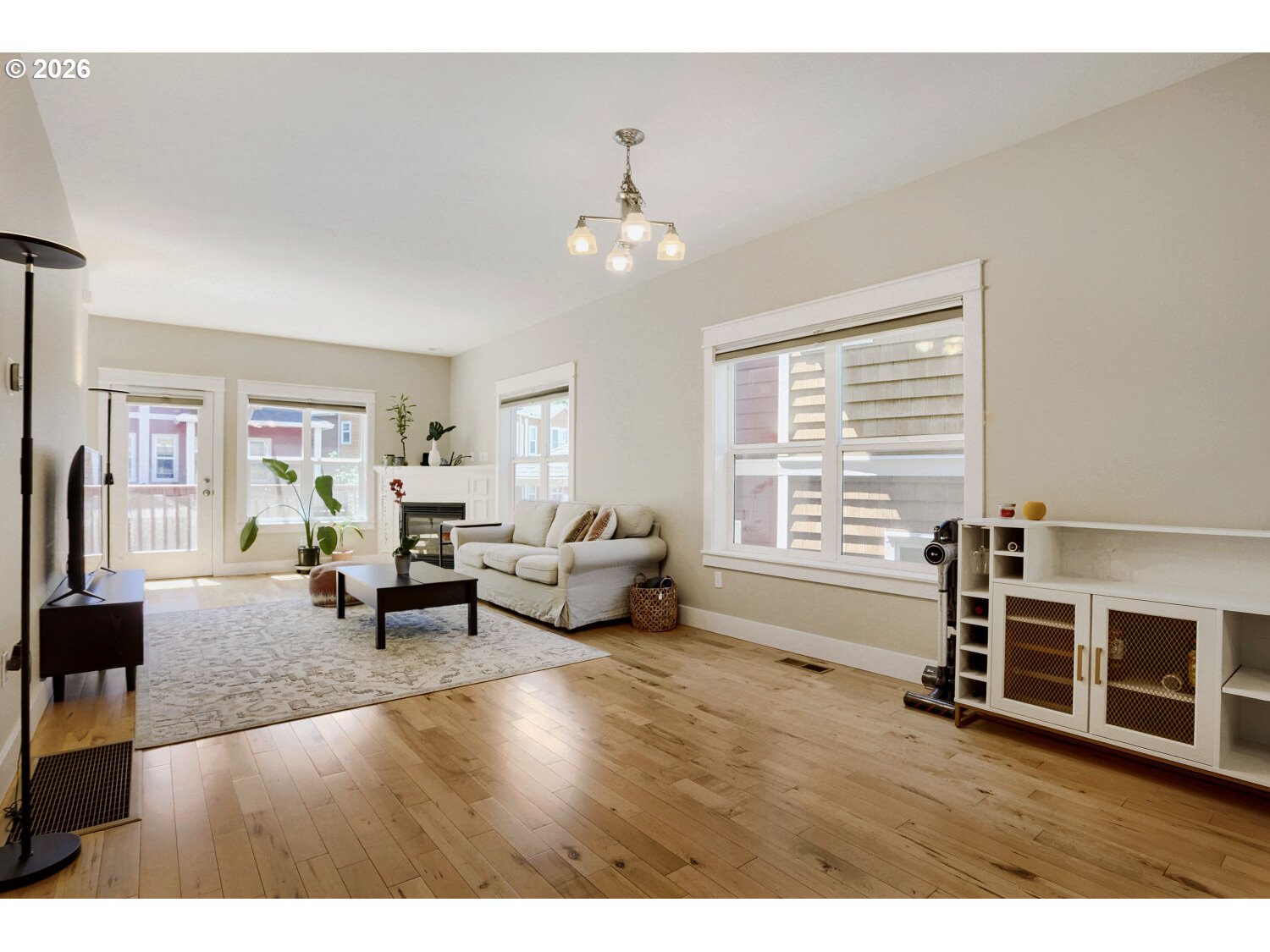 Photo #7: 604925169 Listing: Photo #7