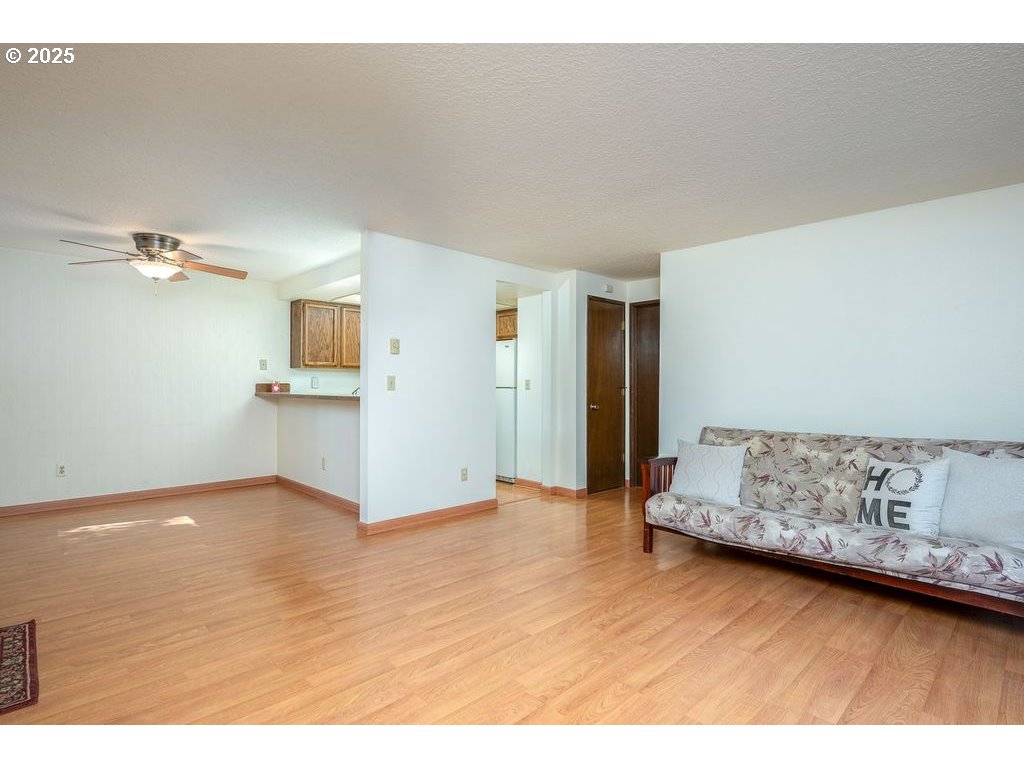 Photo #8: 605058337 Listing: Photo #8