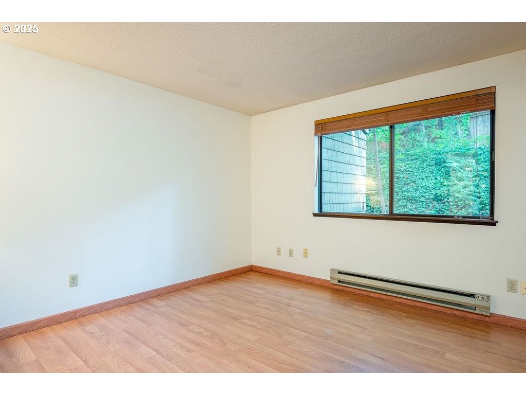Photo #9: 605058337 Listing: Photo #9