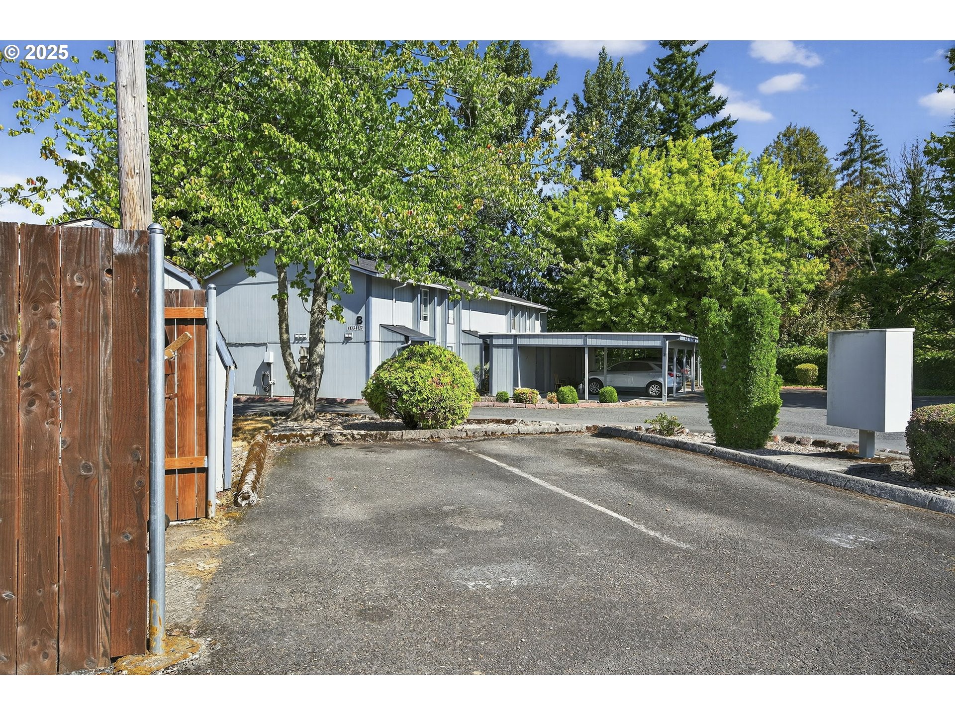 Photo #19: 605704228 Listing: Photo #19