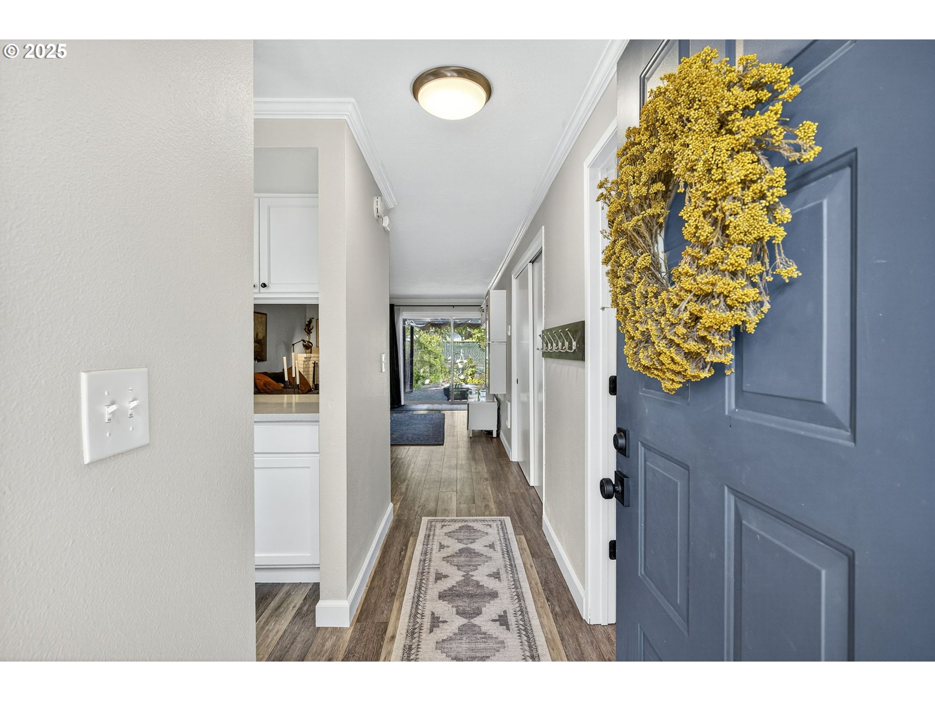 Photo #5: 605704228 Listing 