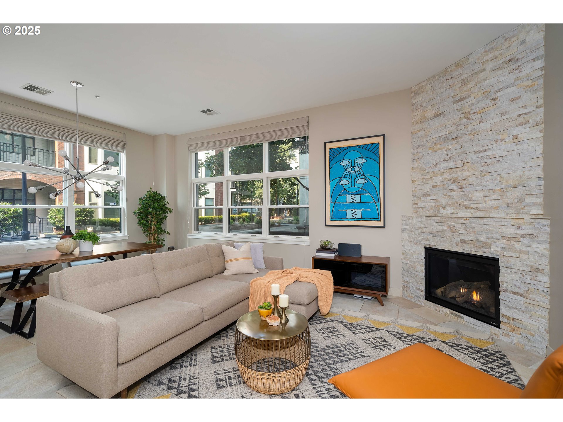 Photo #4: 605848030 Listing: Photo #4